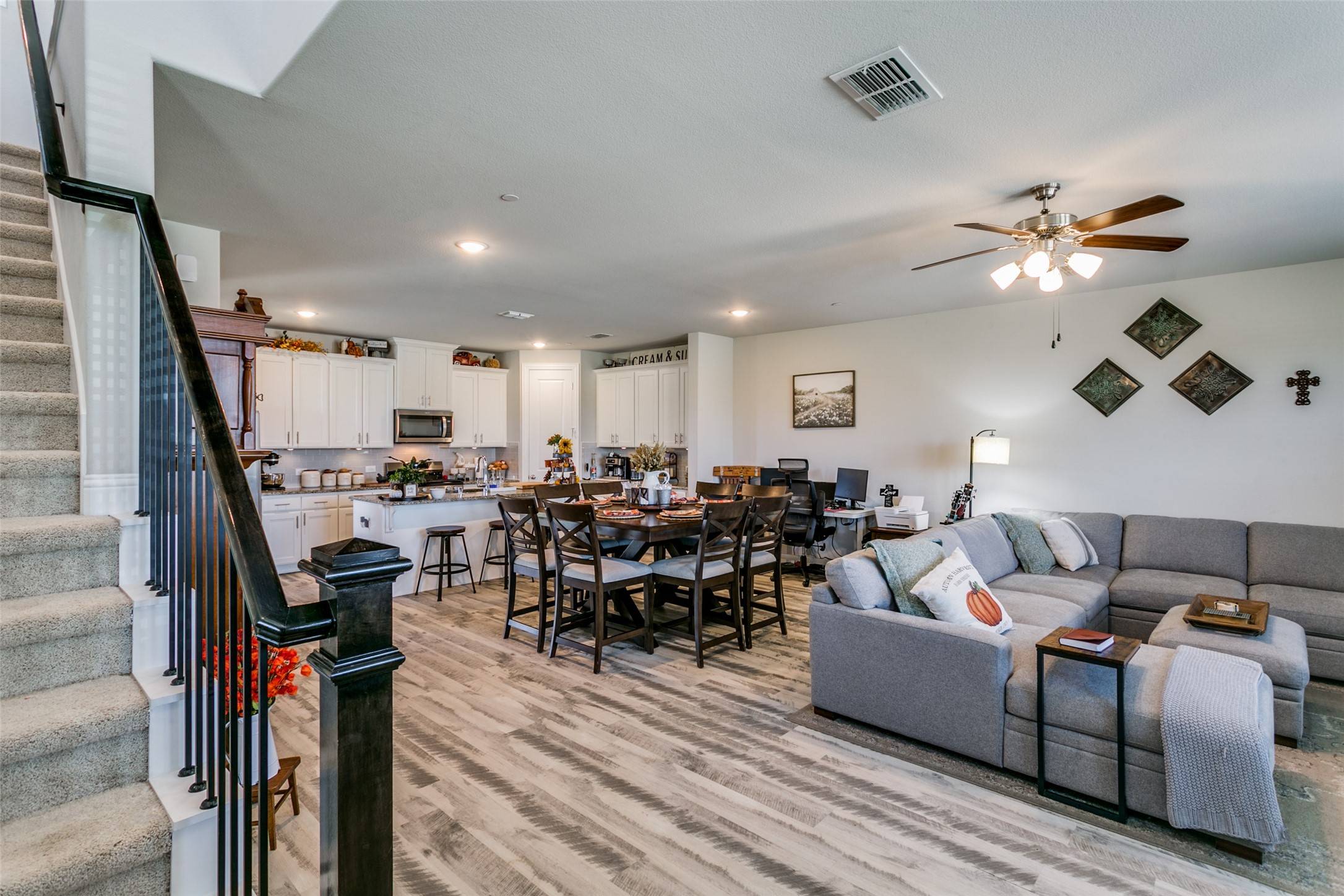 Carrollton, TX 75007,1052 Foxglove DR