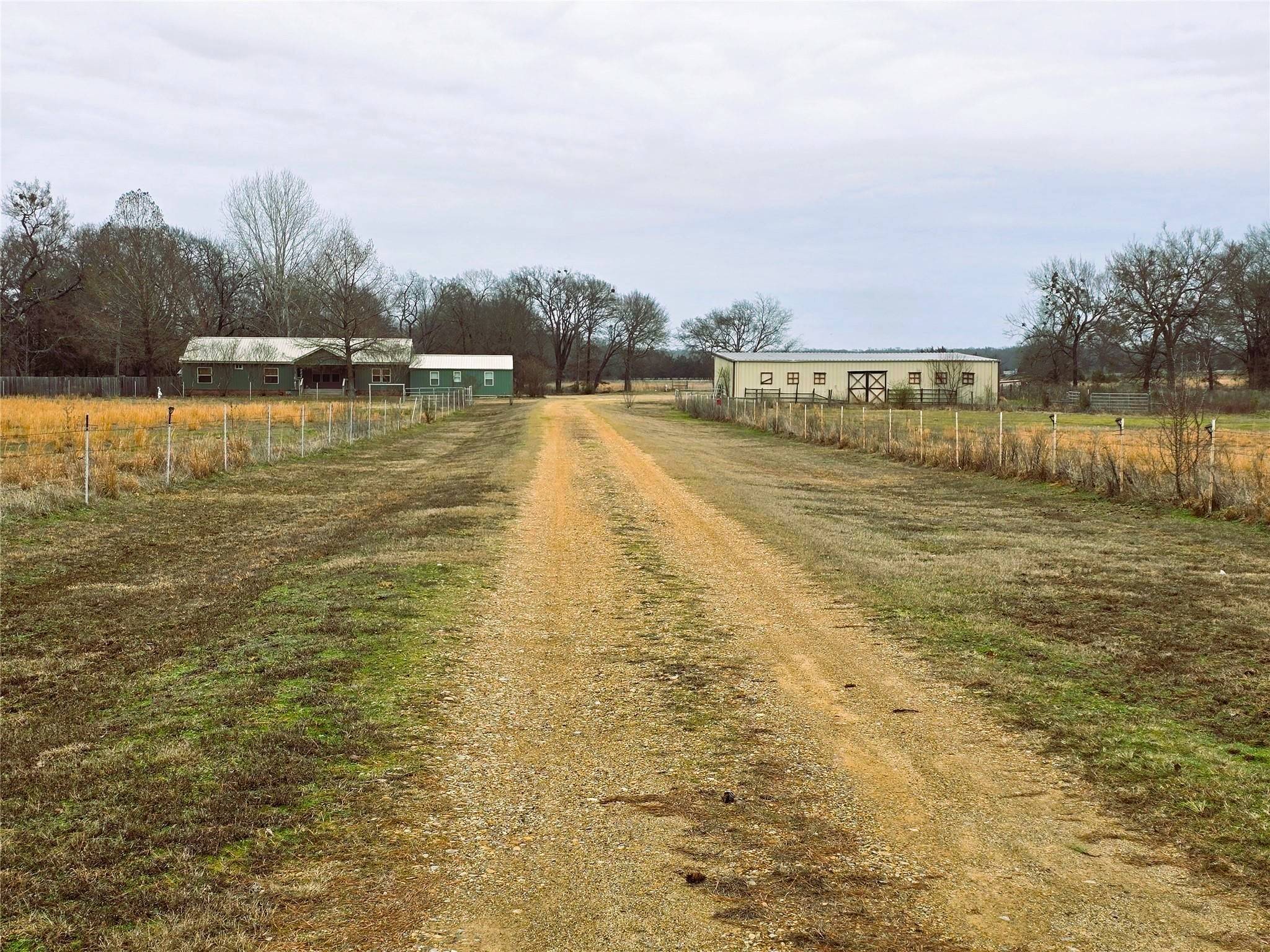 Arthur City, TX 75411,7238 County Road 36550
