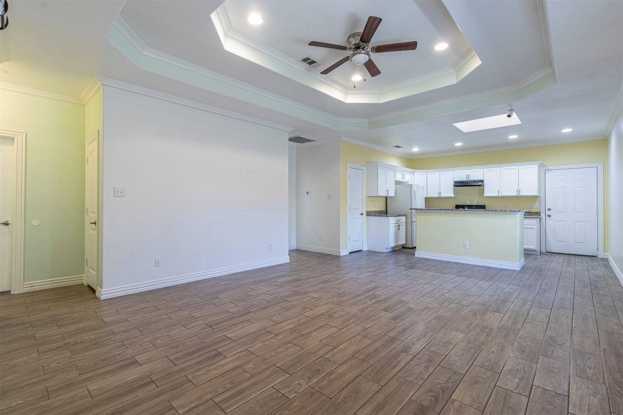 Dallas, TX 75216,4243 Opal AVE