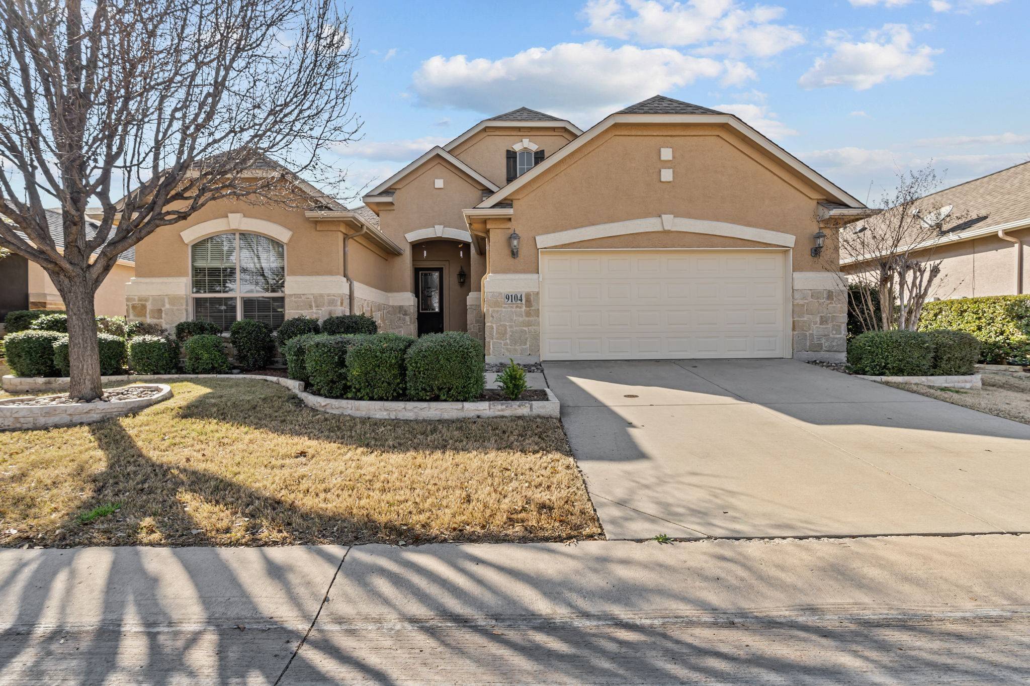 Denton, TX 76207,9104 Perimeter ST