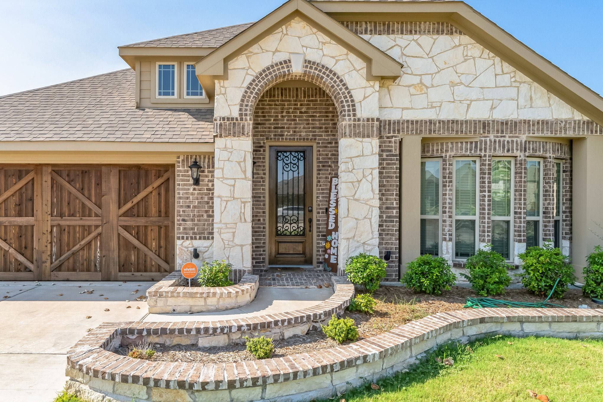 Desoto, TX 75115,1208 Richard Pittmon DR