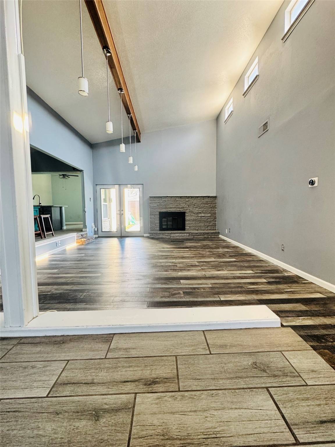 Farmers Branch, TX 75234,12218 Treeview LN