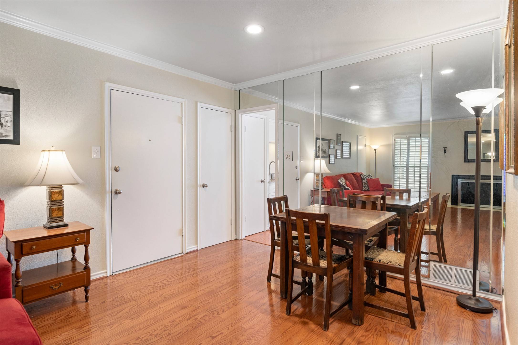Dallas, TX 75230,7820 Meadow Park DR #215