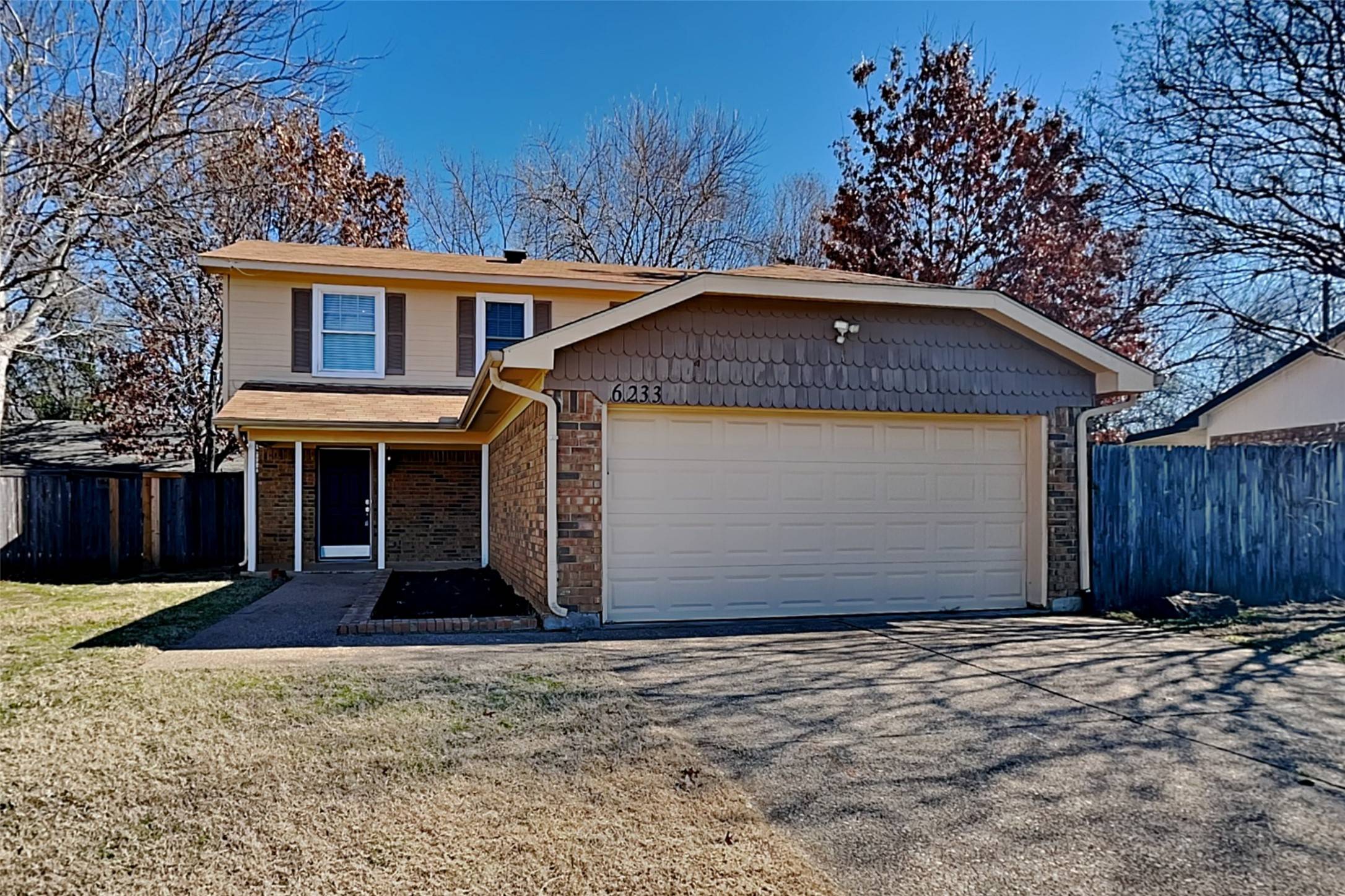 Arlington, TX 76001,6233 Arrowwood DR