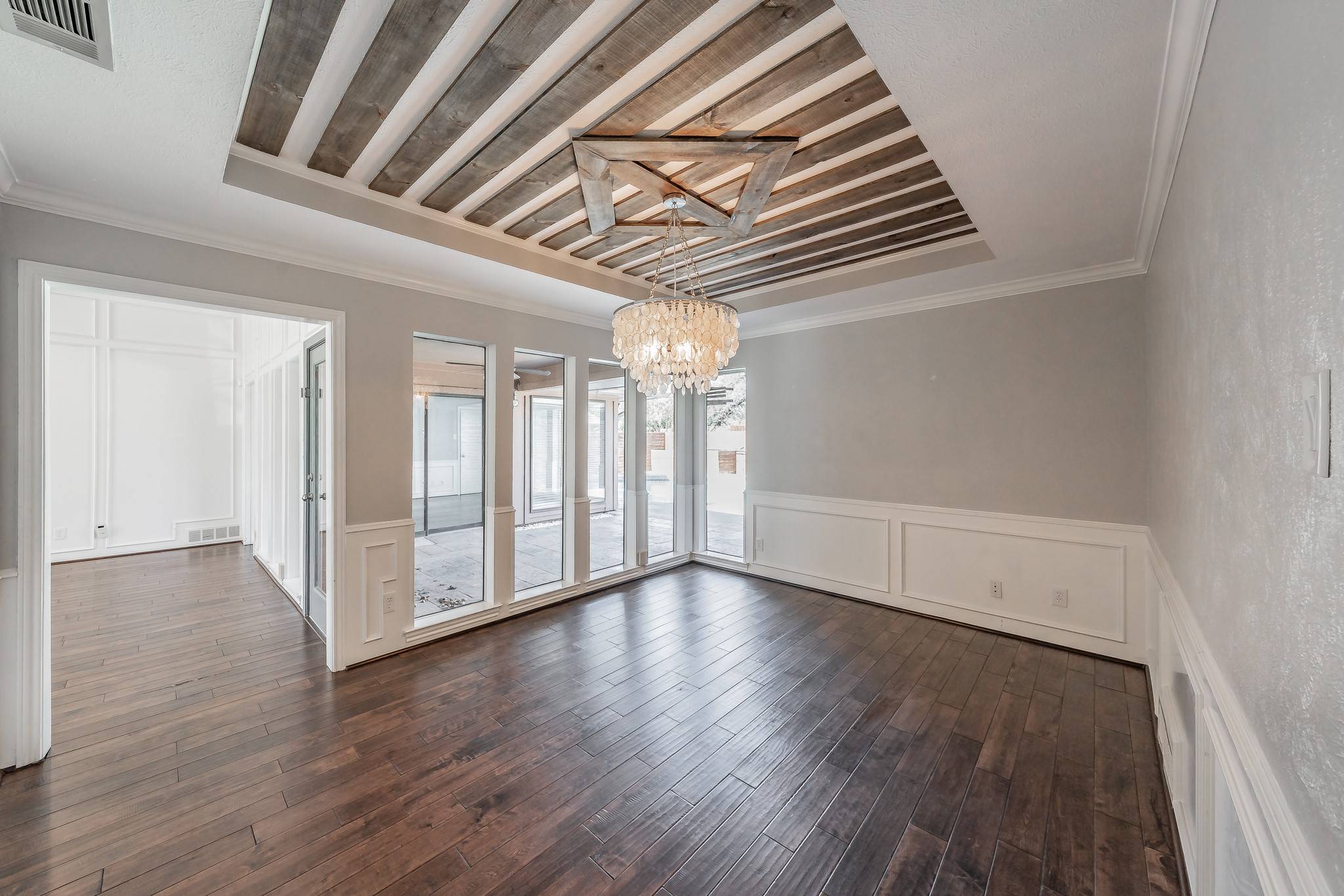 Dallas, TX 75248,6620 Robin Willow CT