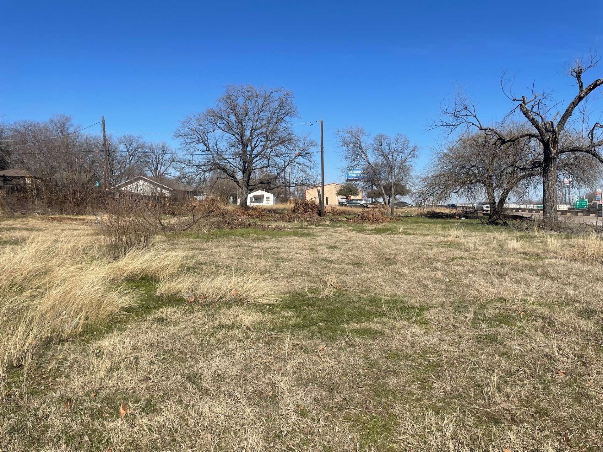 Fort Worth, TX 76104,713 E Jefferson AVE