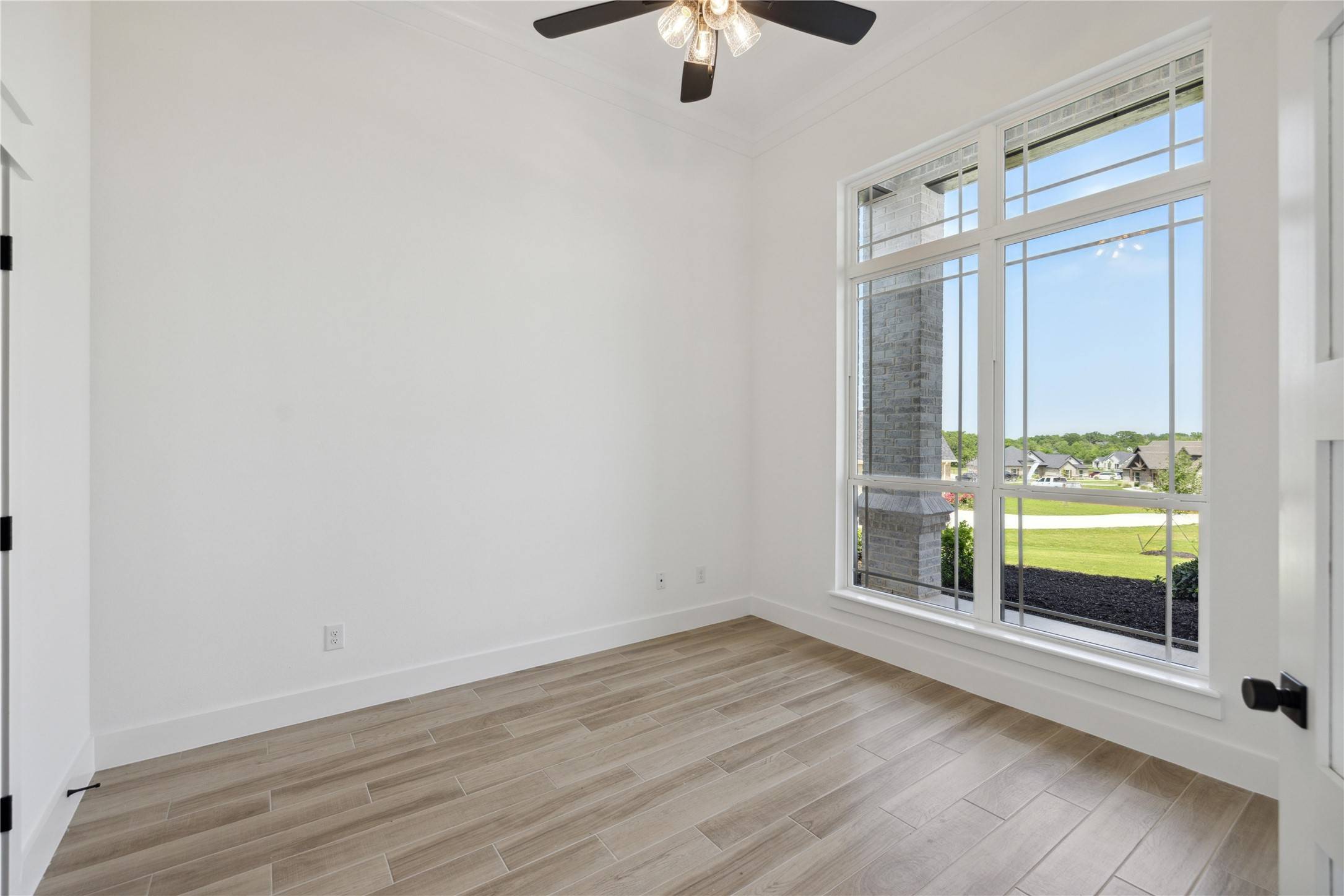 Weatherford, TX 76085,208 Ash CT