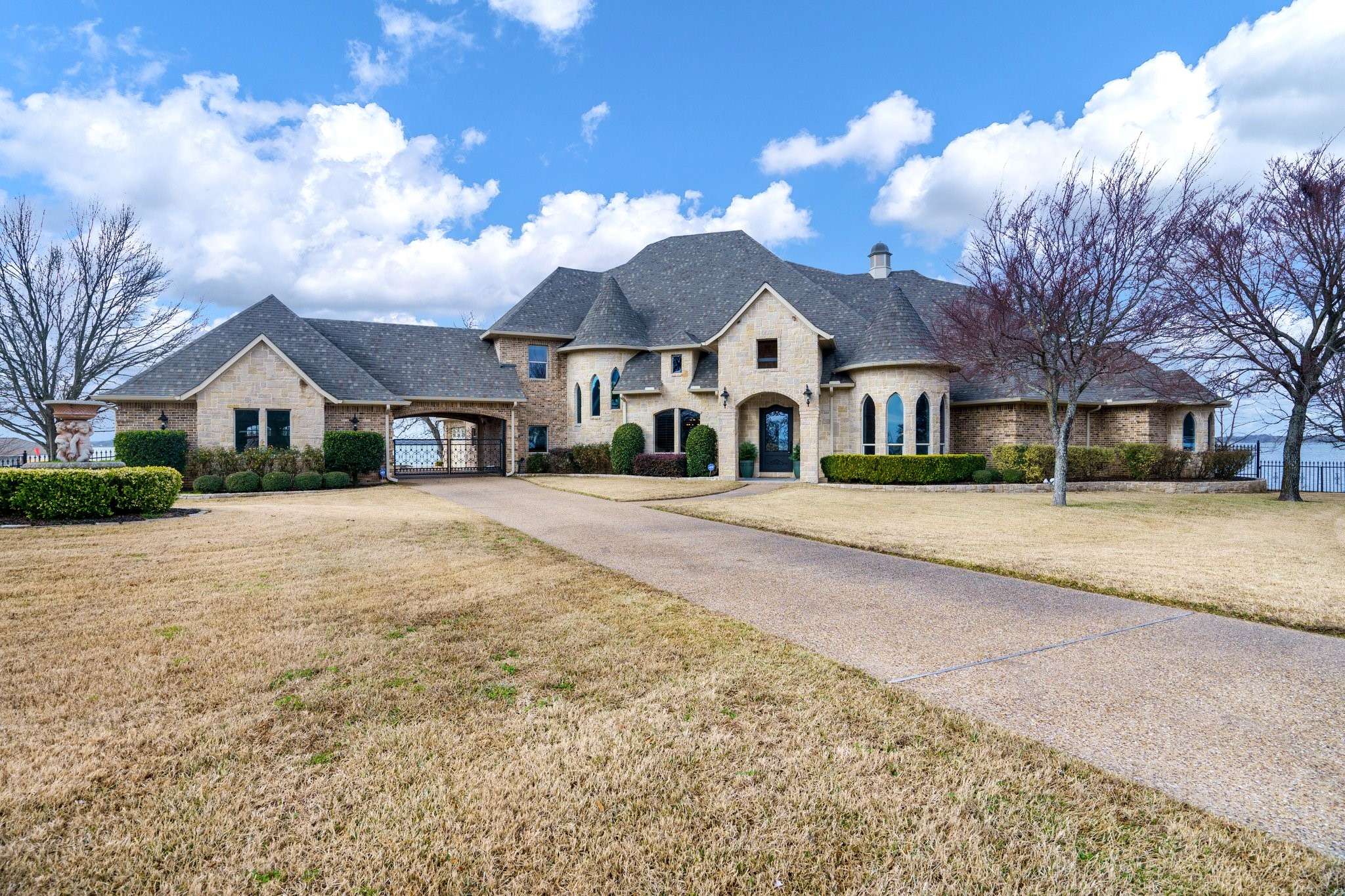 Kerens, TX 75144,507 Chambers Point DR