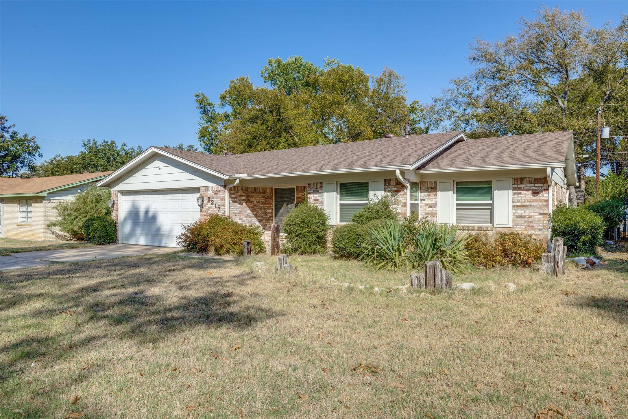 Arlington, TX 76013,2217 Hackberry DR