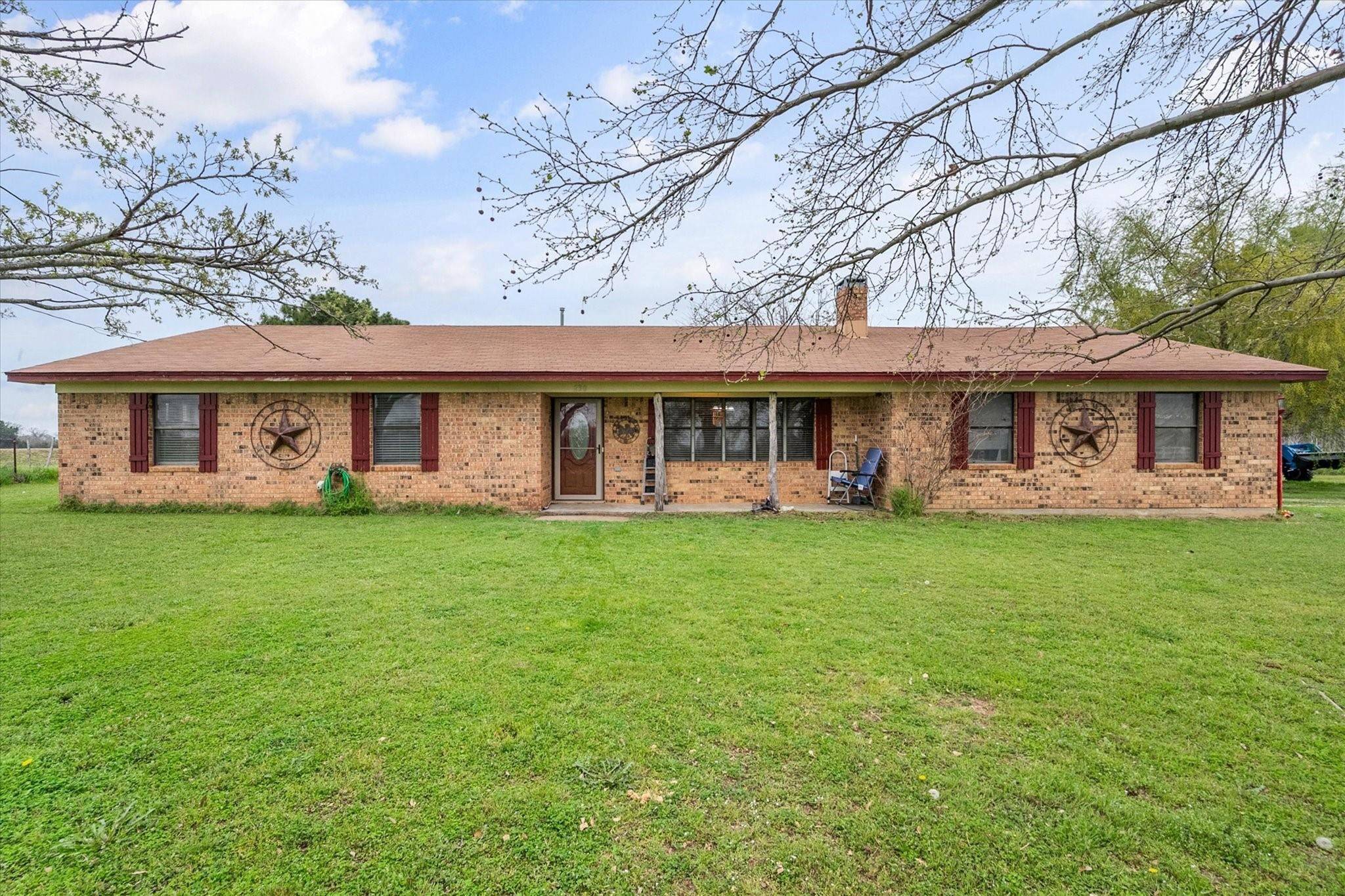 Streetman, TX 75859,230 FCR 141