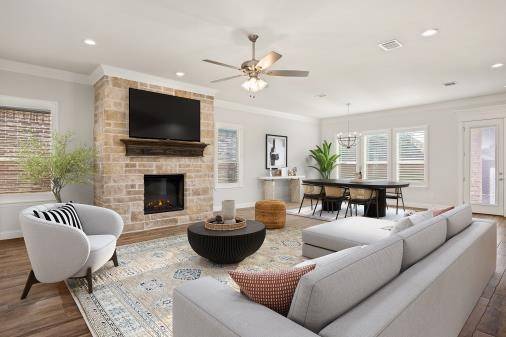 Granbury, TX 76048,1476 Highland Park CIR