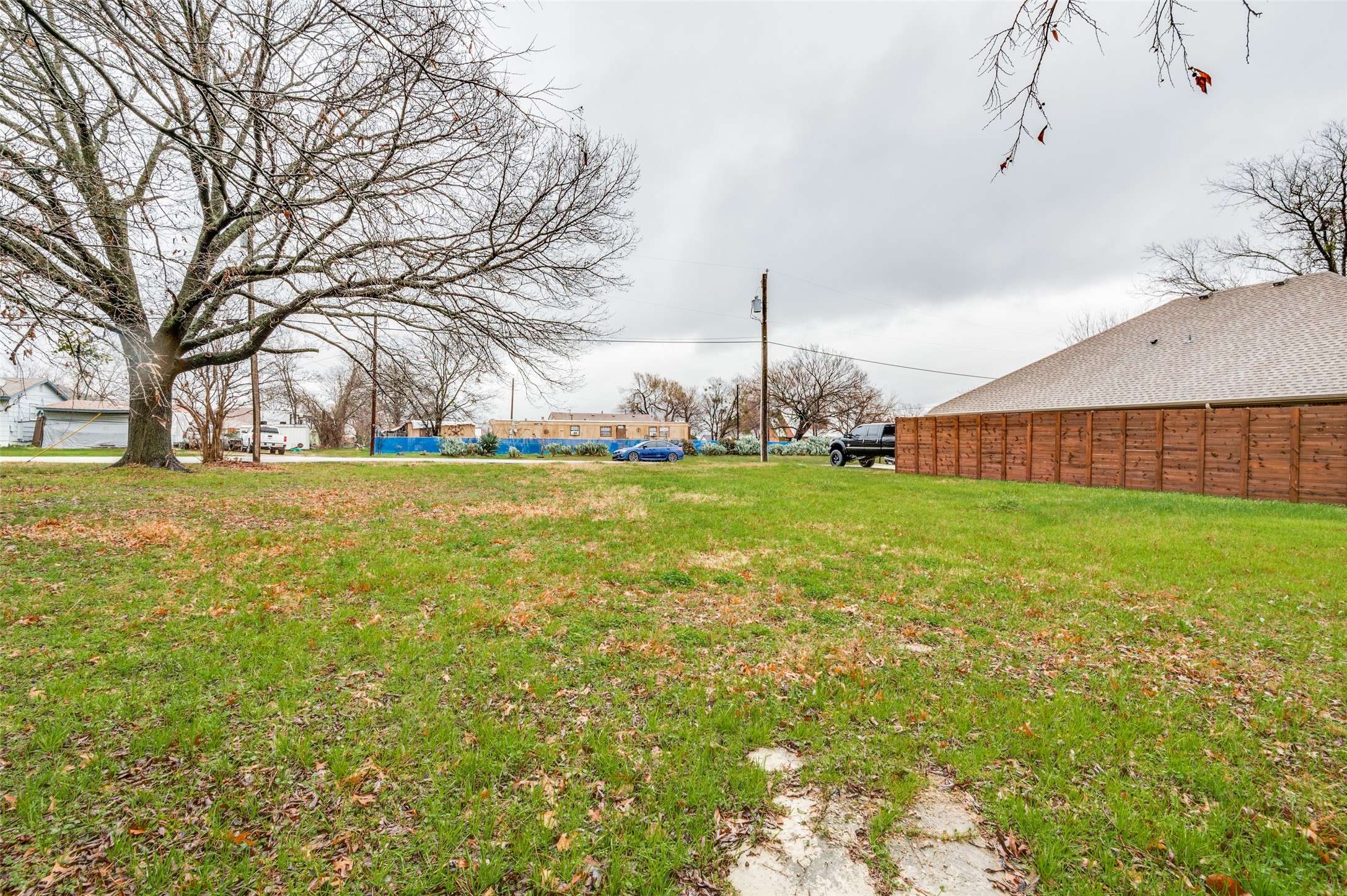 Ennis, TX 75119,1503 Pittsfield ST
