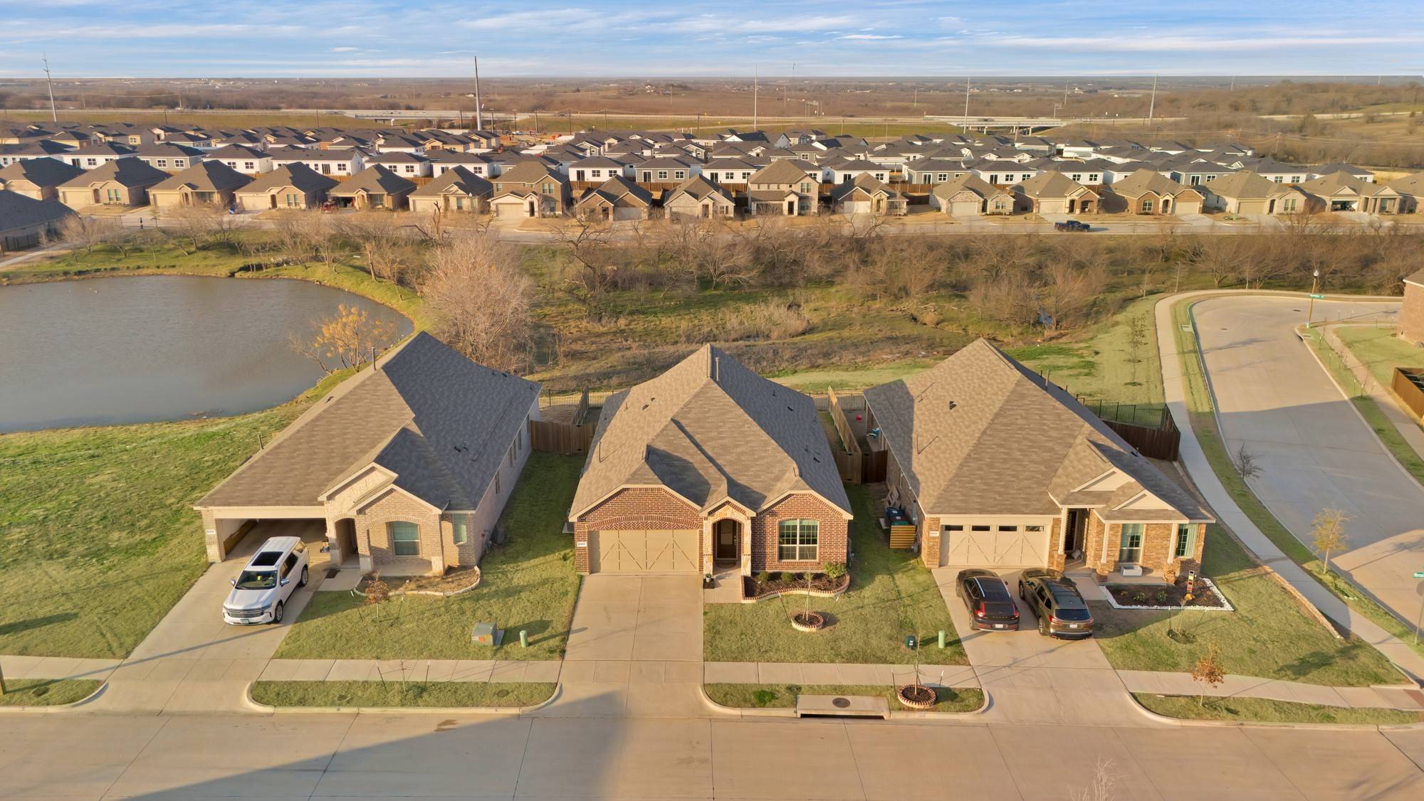 Denton, TX 76207,3204 Renaissance DR