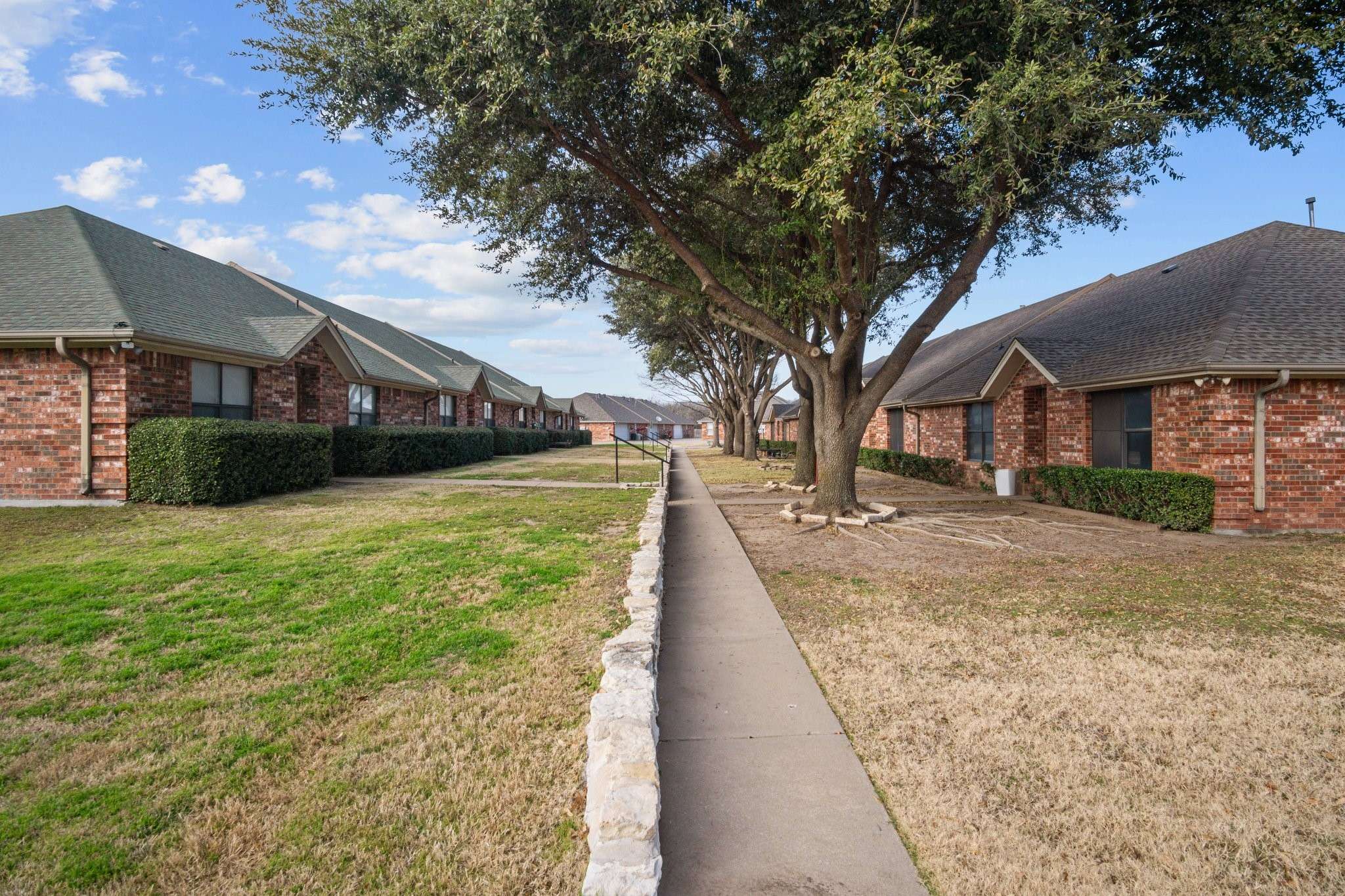 Weatherford, TX 76086,938 Austin CT