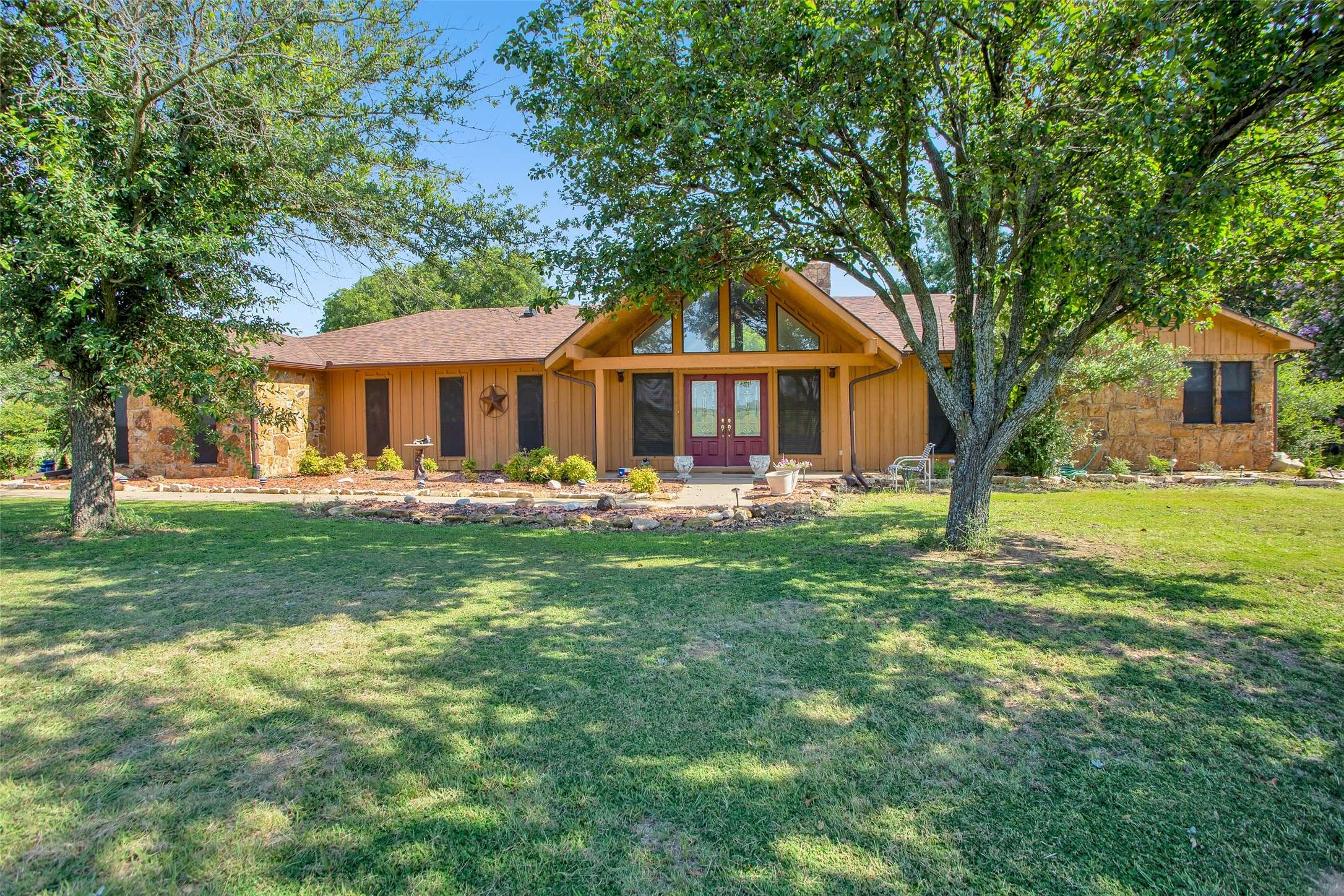 Pottsboro, TX 75076,7146 Refuge RD