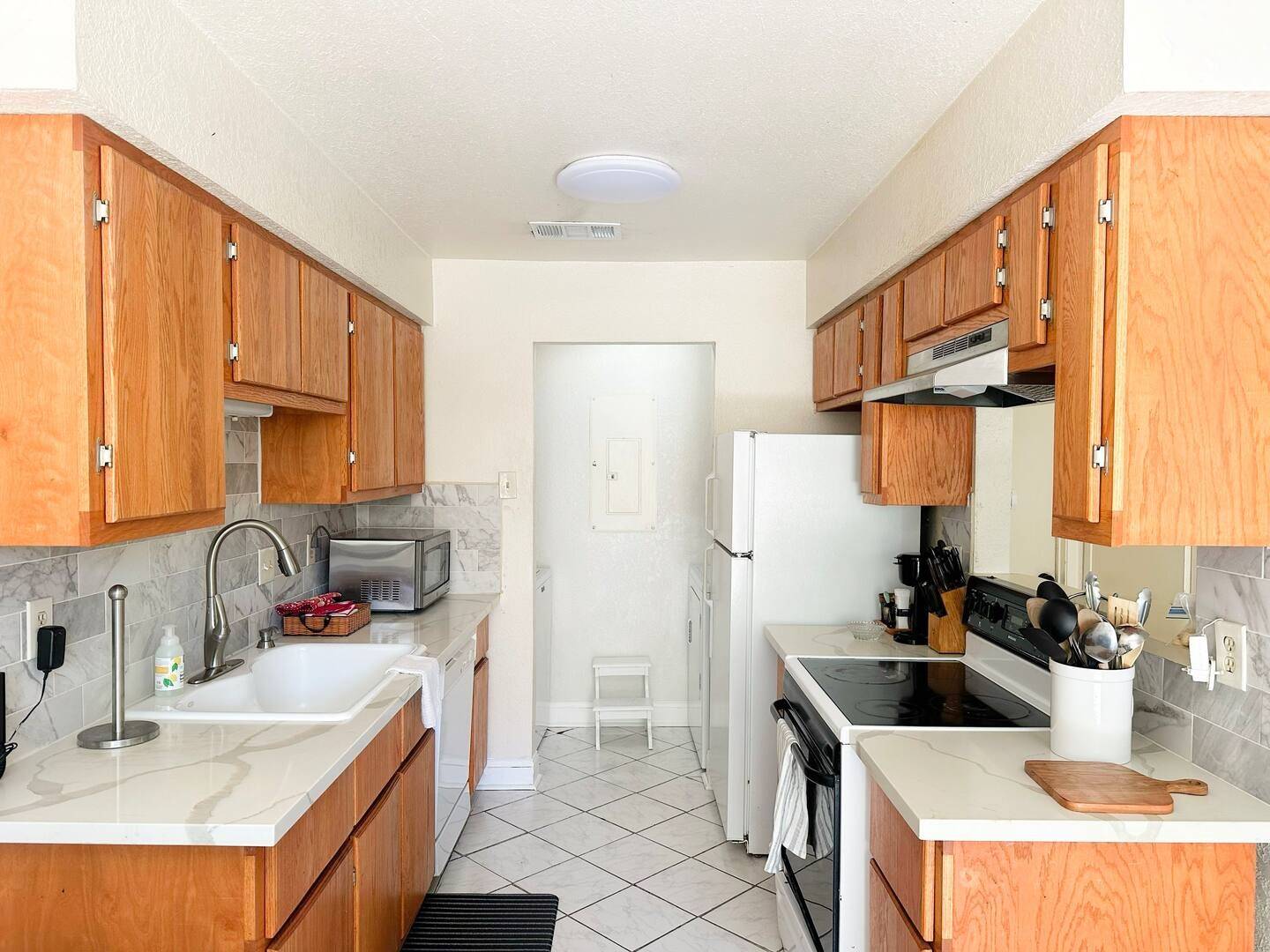 Carrollton, TX 75006,2240 TARPLEY RD #284