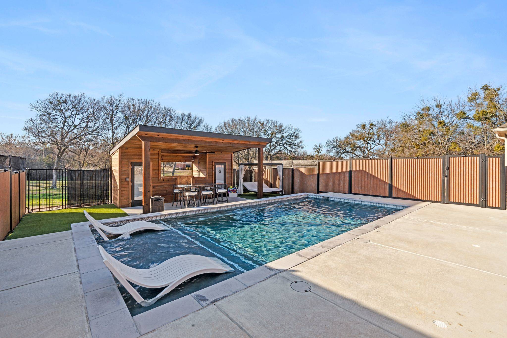 Waxahachie, TX 75165,104 Crystal CV