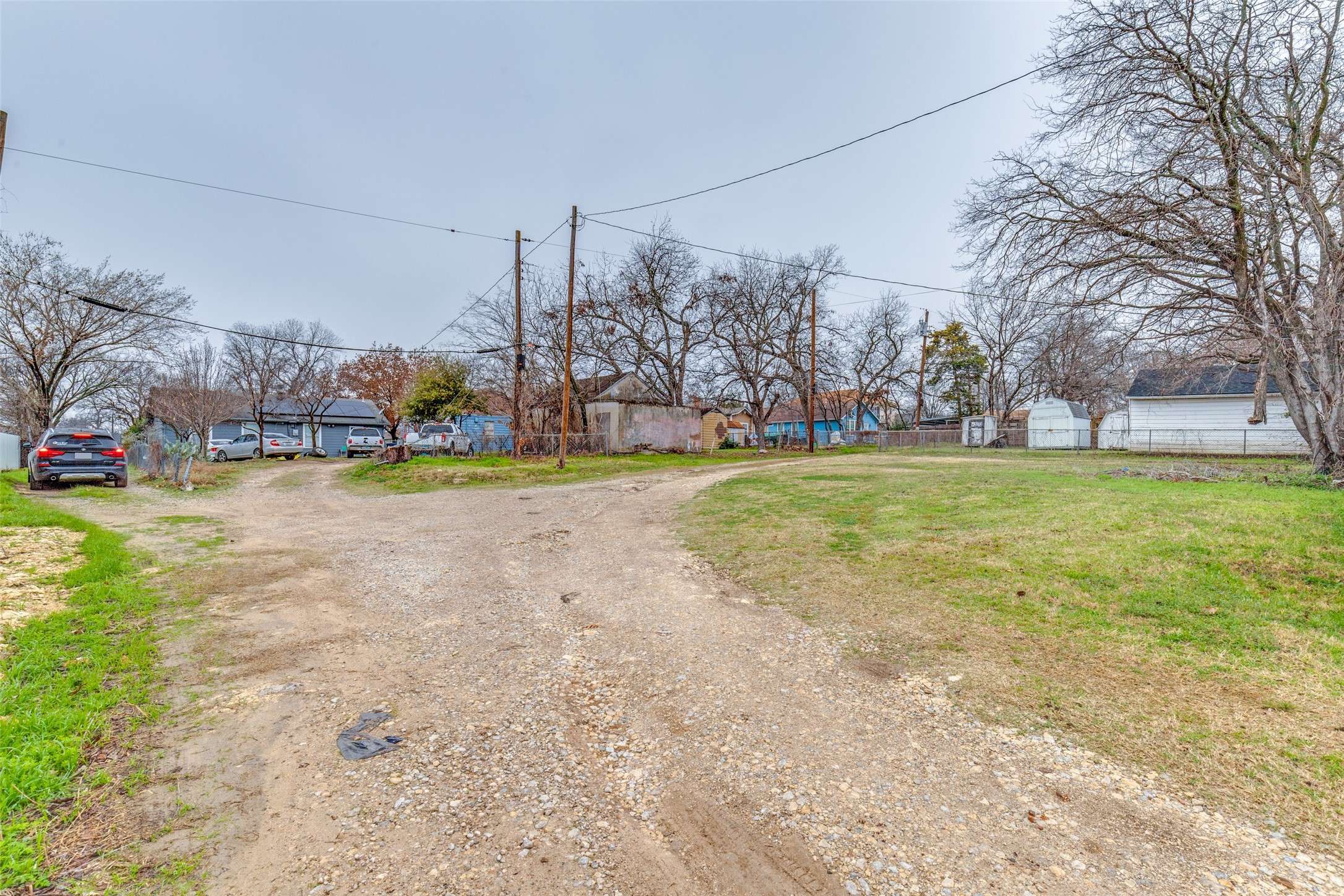 Dallas, TX 75208,1025 S Oak Cliff BLVD
