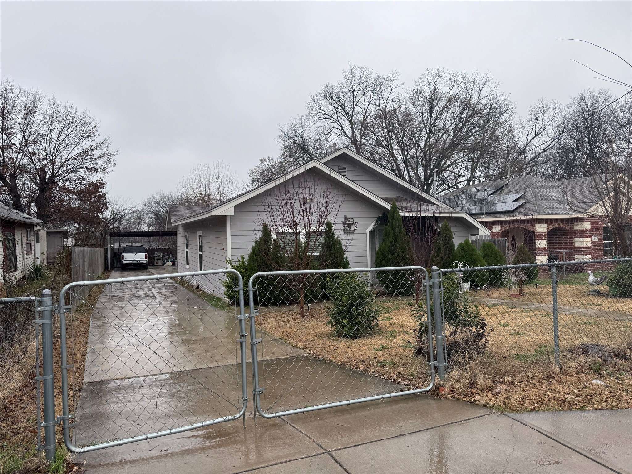 Dallas, TX 75217,639 Helena ST