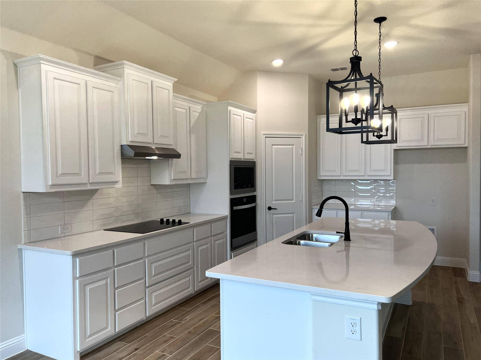 Joshua, TX 76058,38 Harrier ST