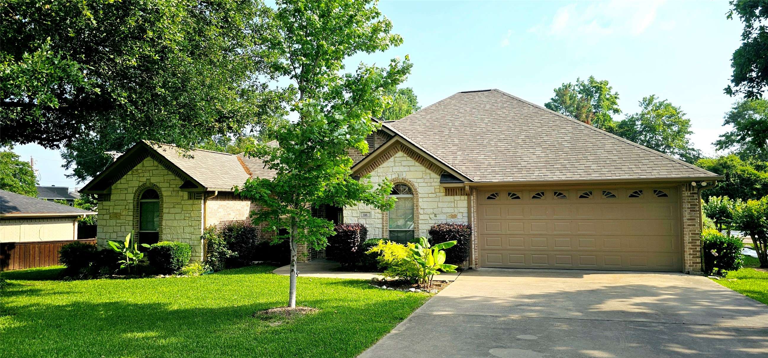 Gun Barrel City, TX 75156,116 Guadalupe DR