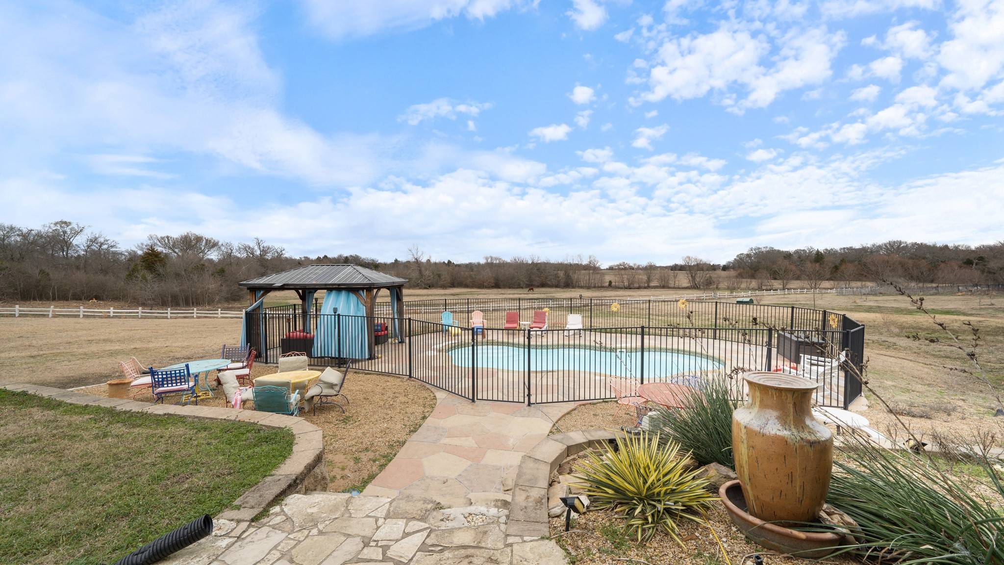 Wills Point, TX 75169,552 Vz County Road 2142