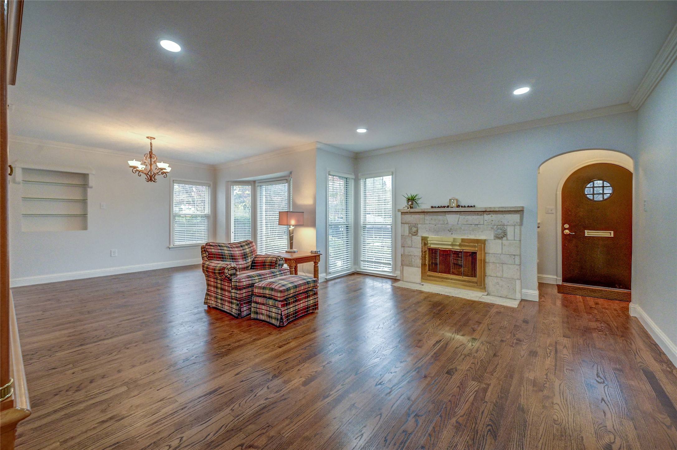 Dallas, TX 75218,9603 Redondo DR