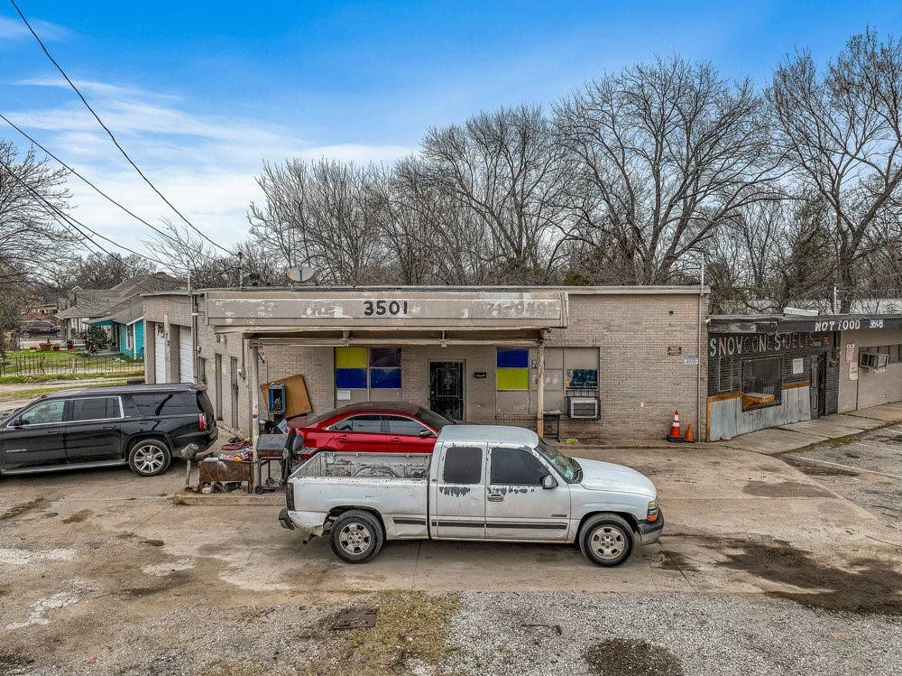 Dallas, TX 75216,3501 E Illinois