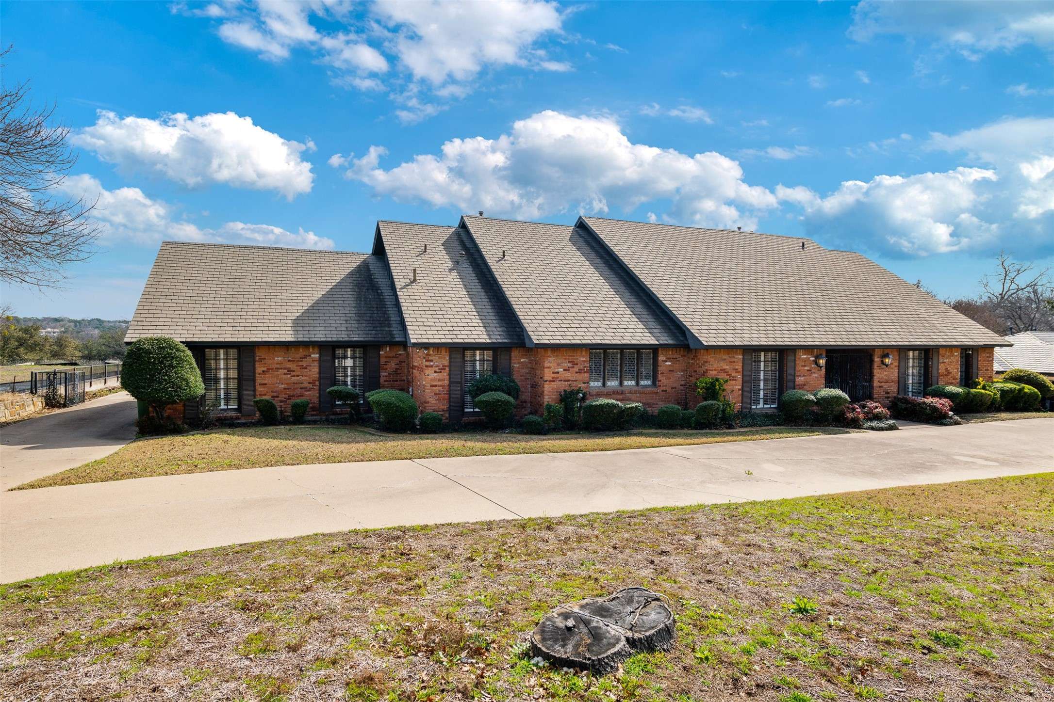 Westover Hills, TX 76107,1421 Westover LN