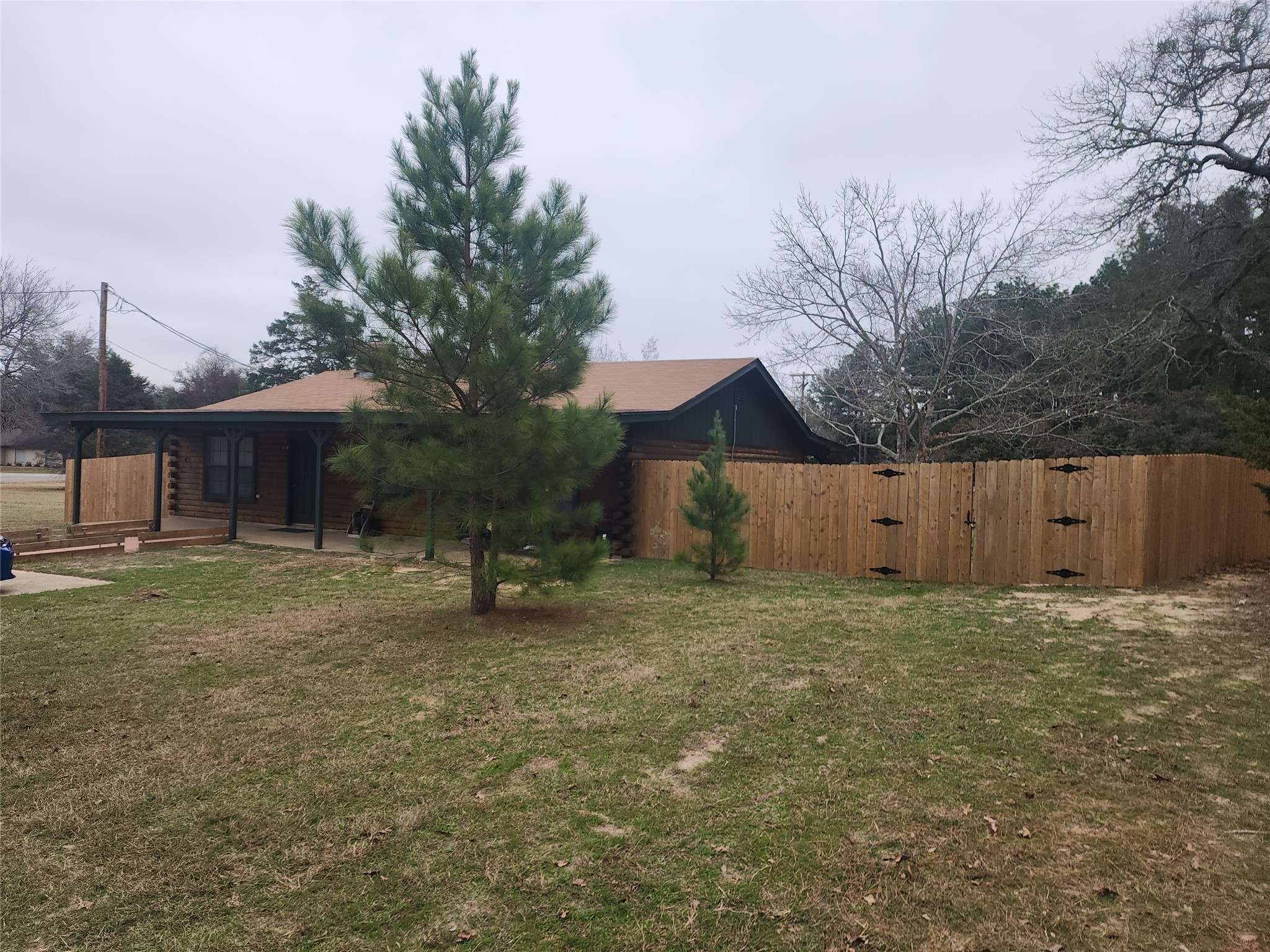 Athens, TX 75752,3929 San Saba ST
