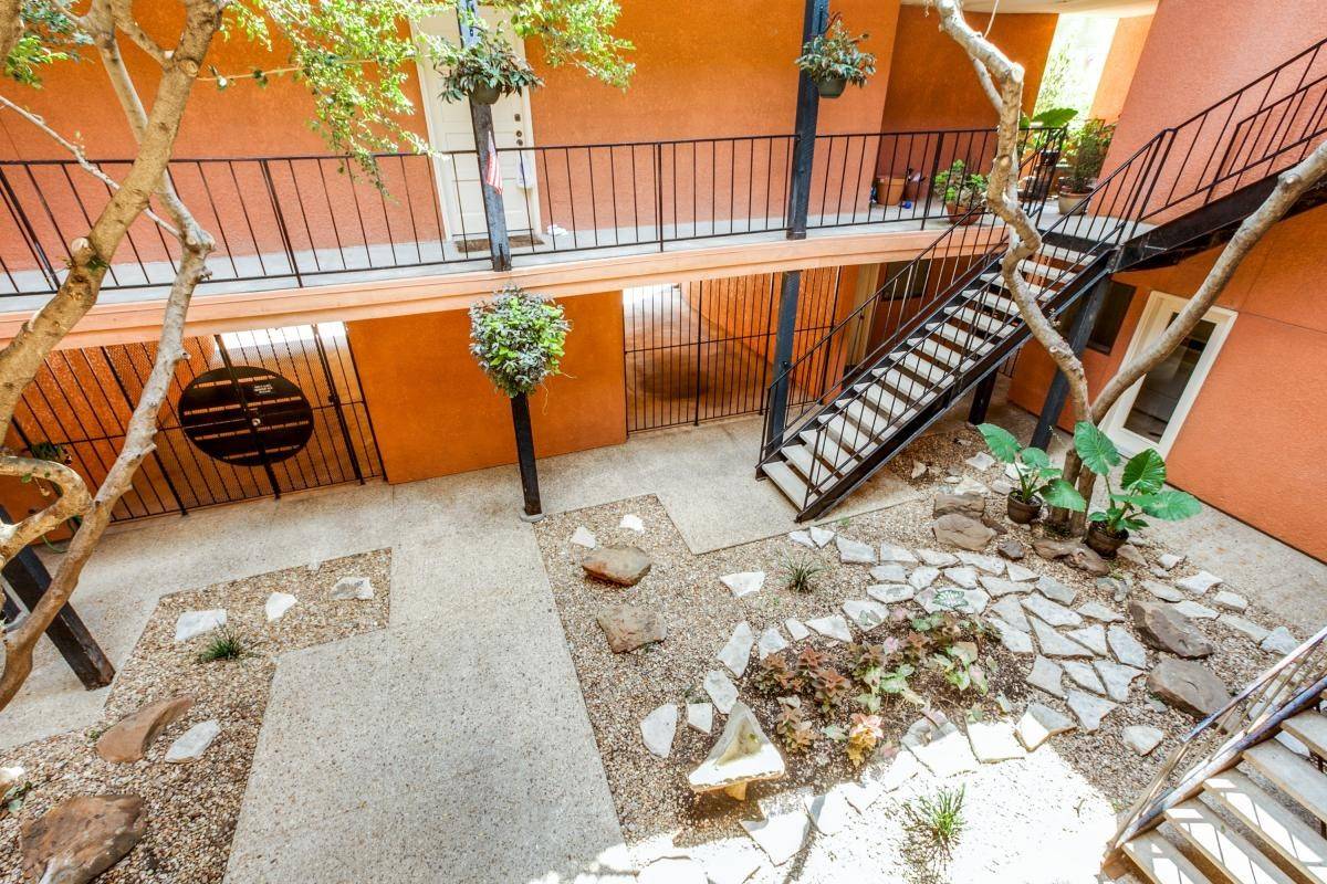 Dallas, TX 75219,4021 Gilbert AVE #6