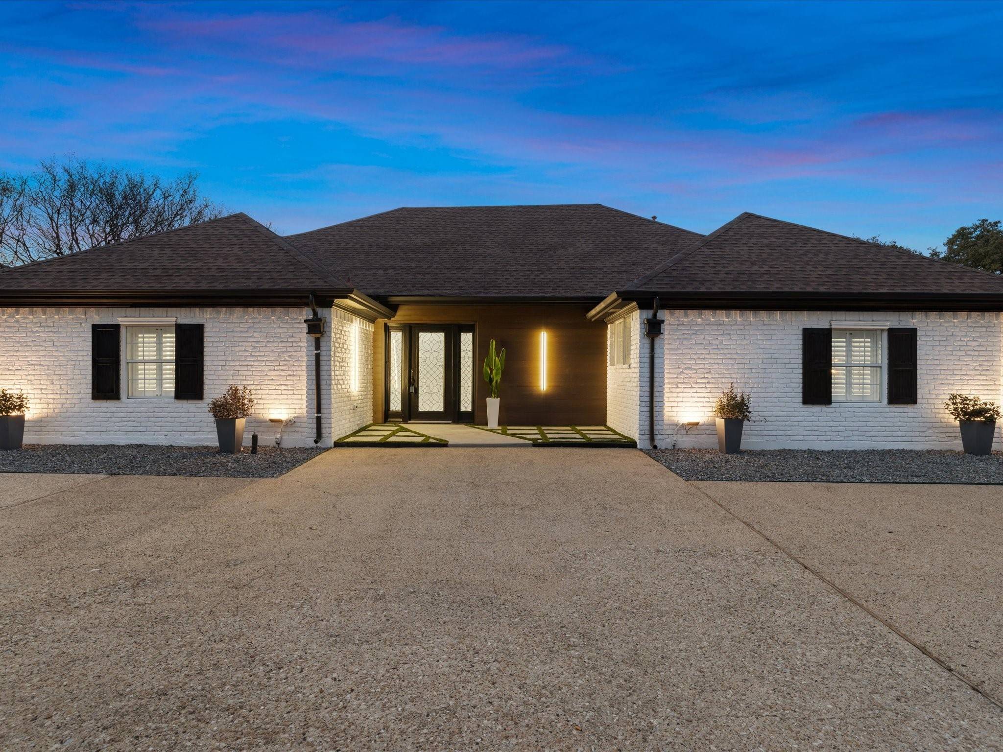 Dallas, TX 75287,4321 Cobblers LN