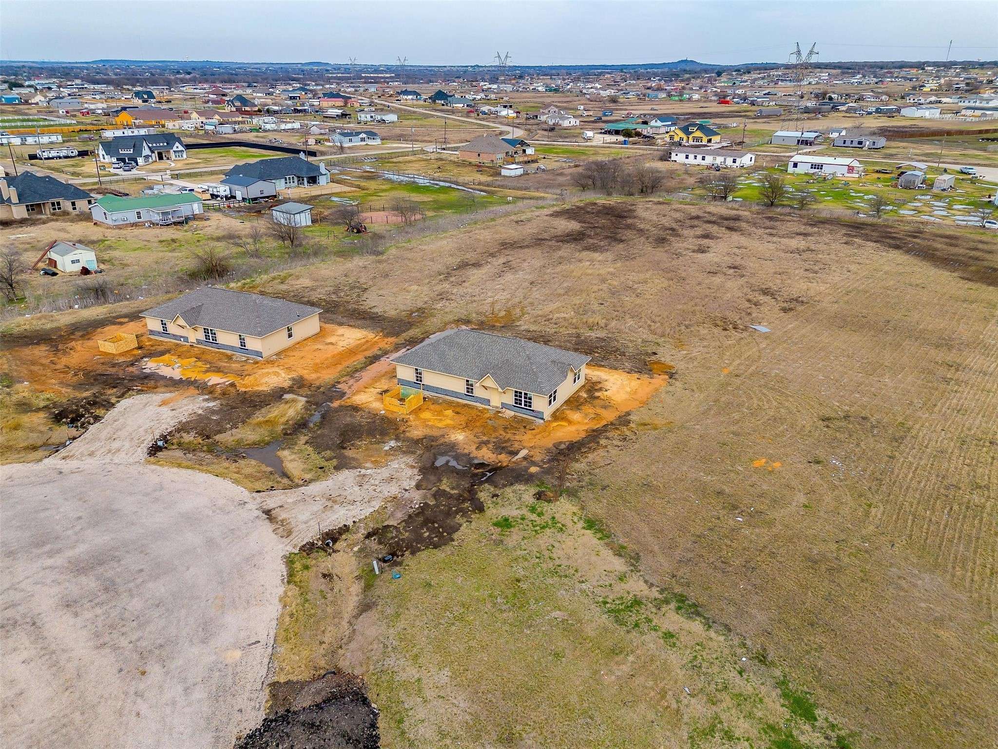 Joshua, TX 76058,5832 High Plains TRL