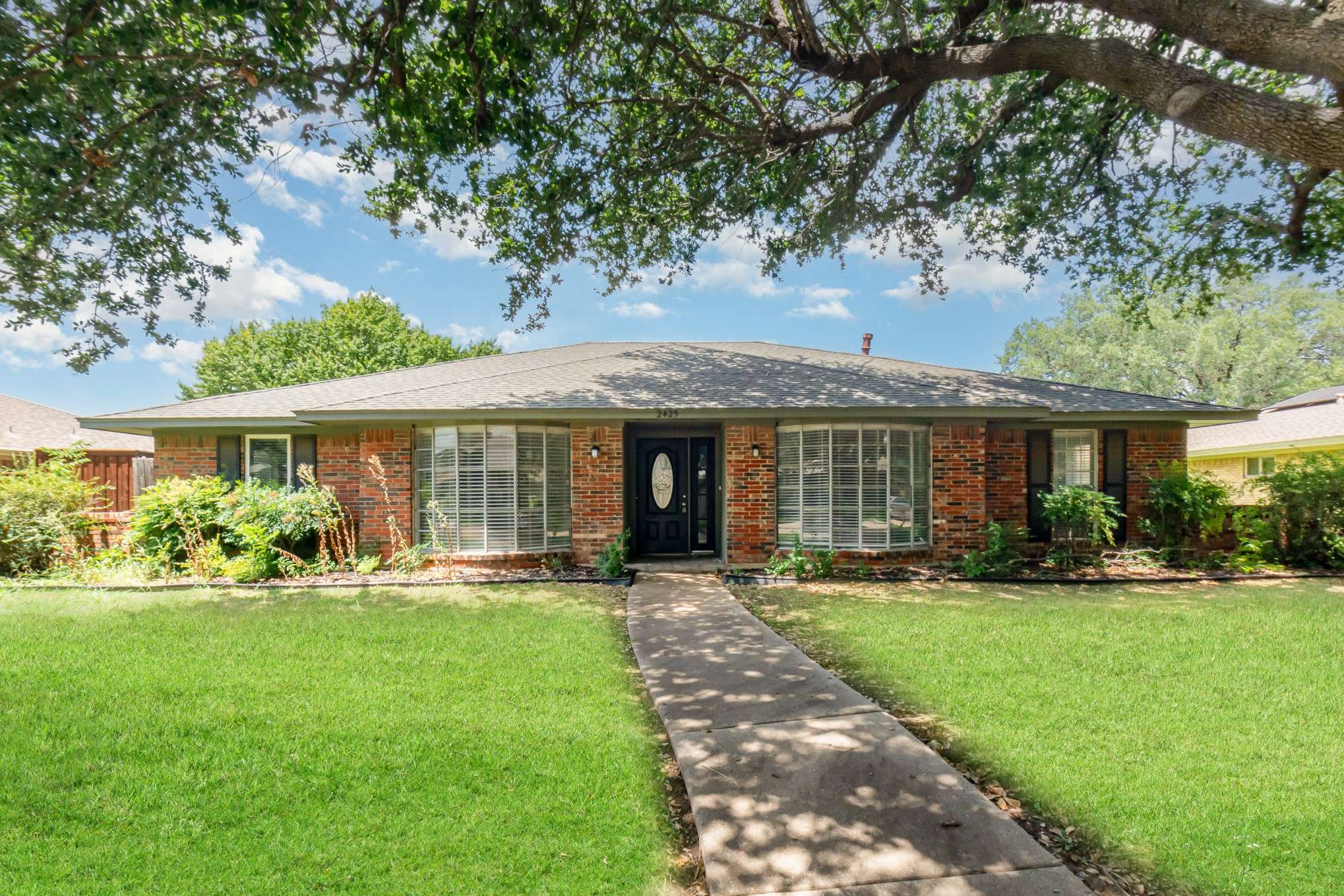 Plano, TX 75075,2425 Coleshire DR