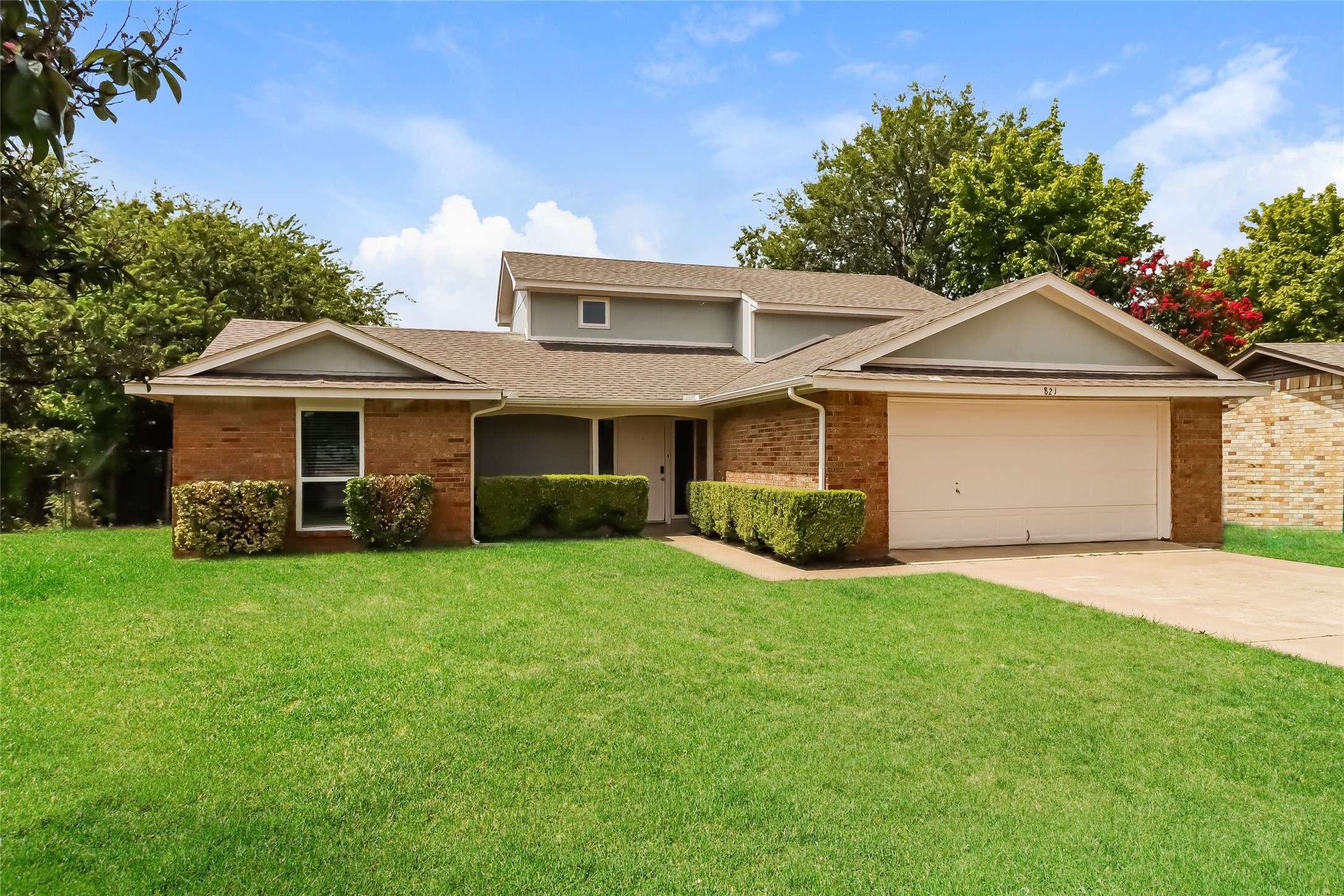 Cedar Hill, TX 75104,821 Lisa LN