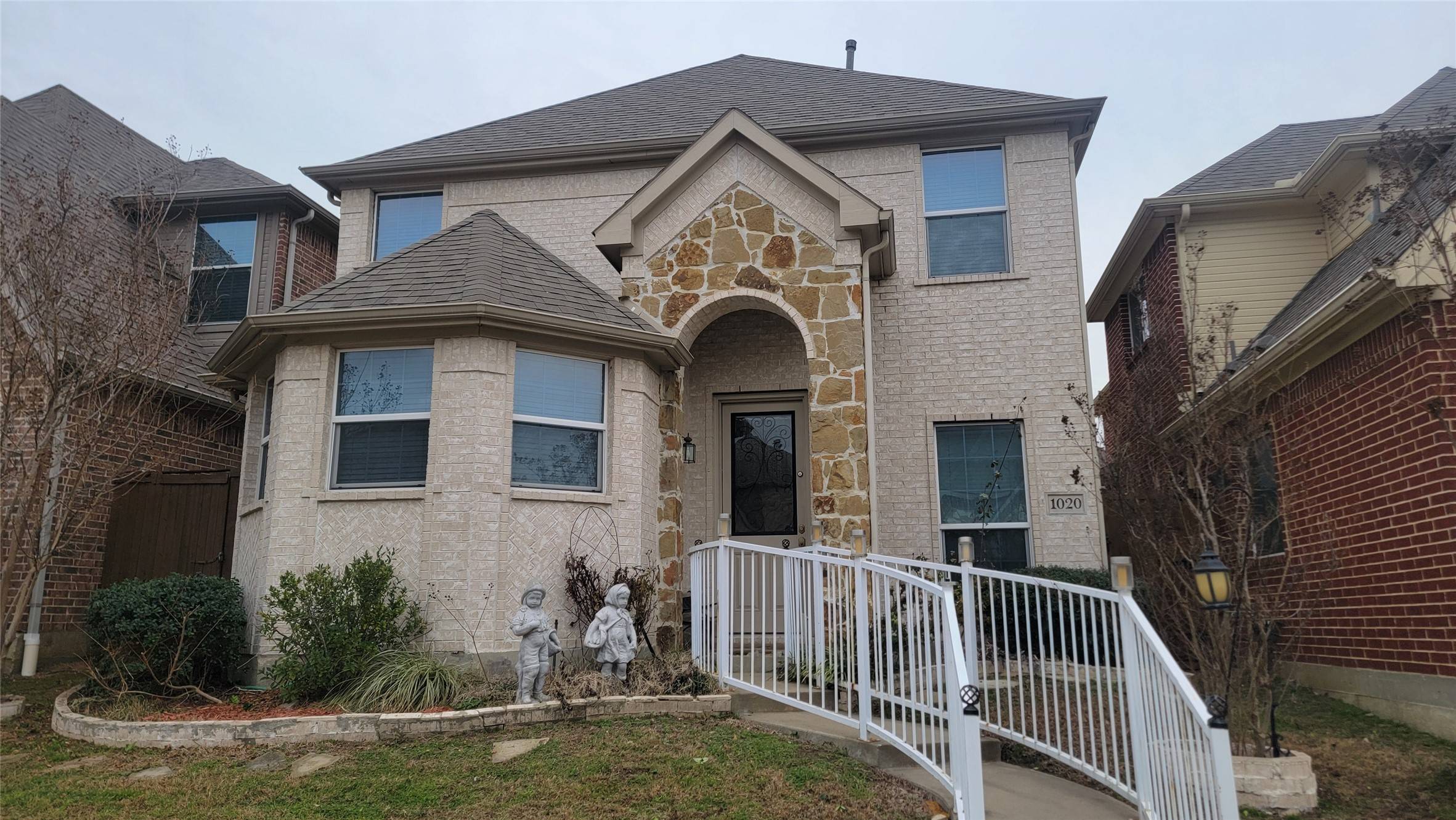 Carrollton, TX 75006,1020 Paradise CV