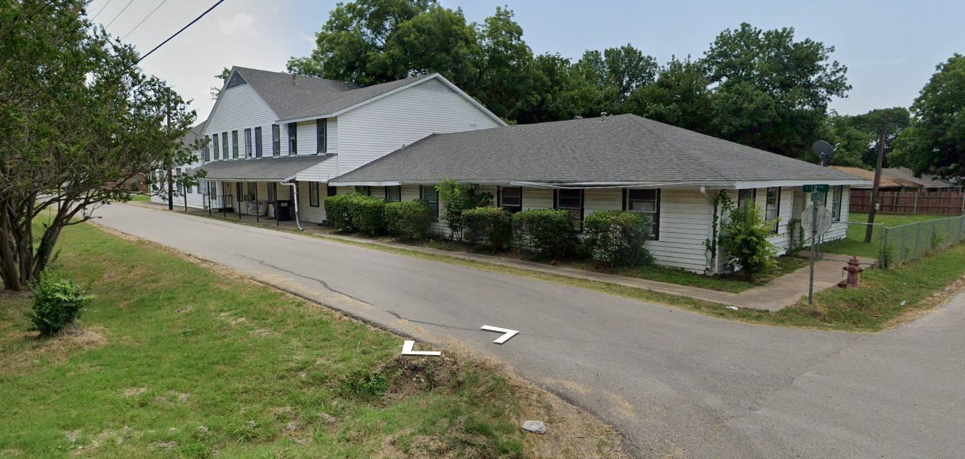 Kemp, TX 75143,404 S Adams ST
