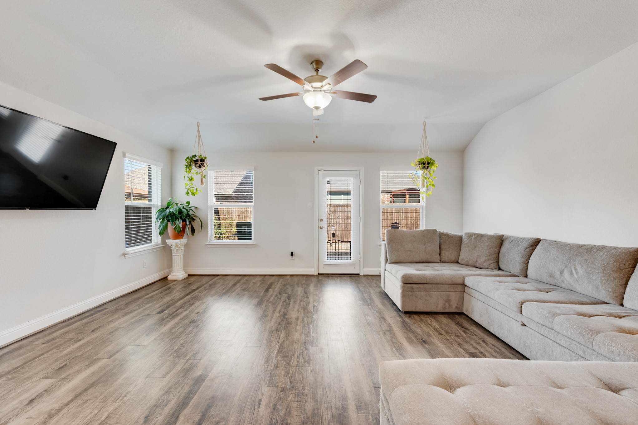Forney, TX 75126,2104 Johnson City AVE