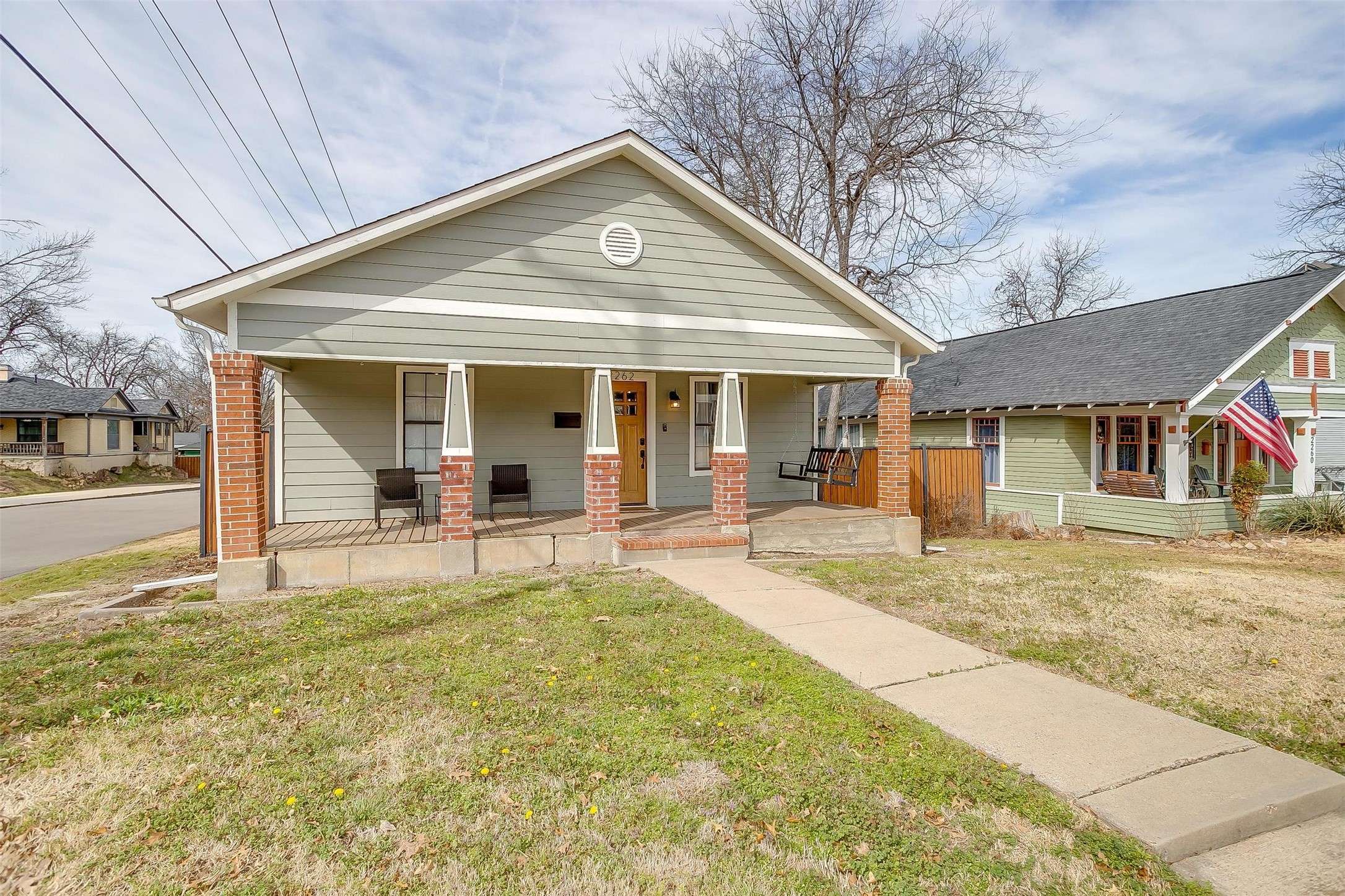 Fort Worth, TX 76110,2262 Washington AVE