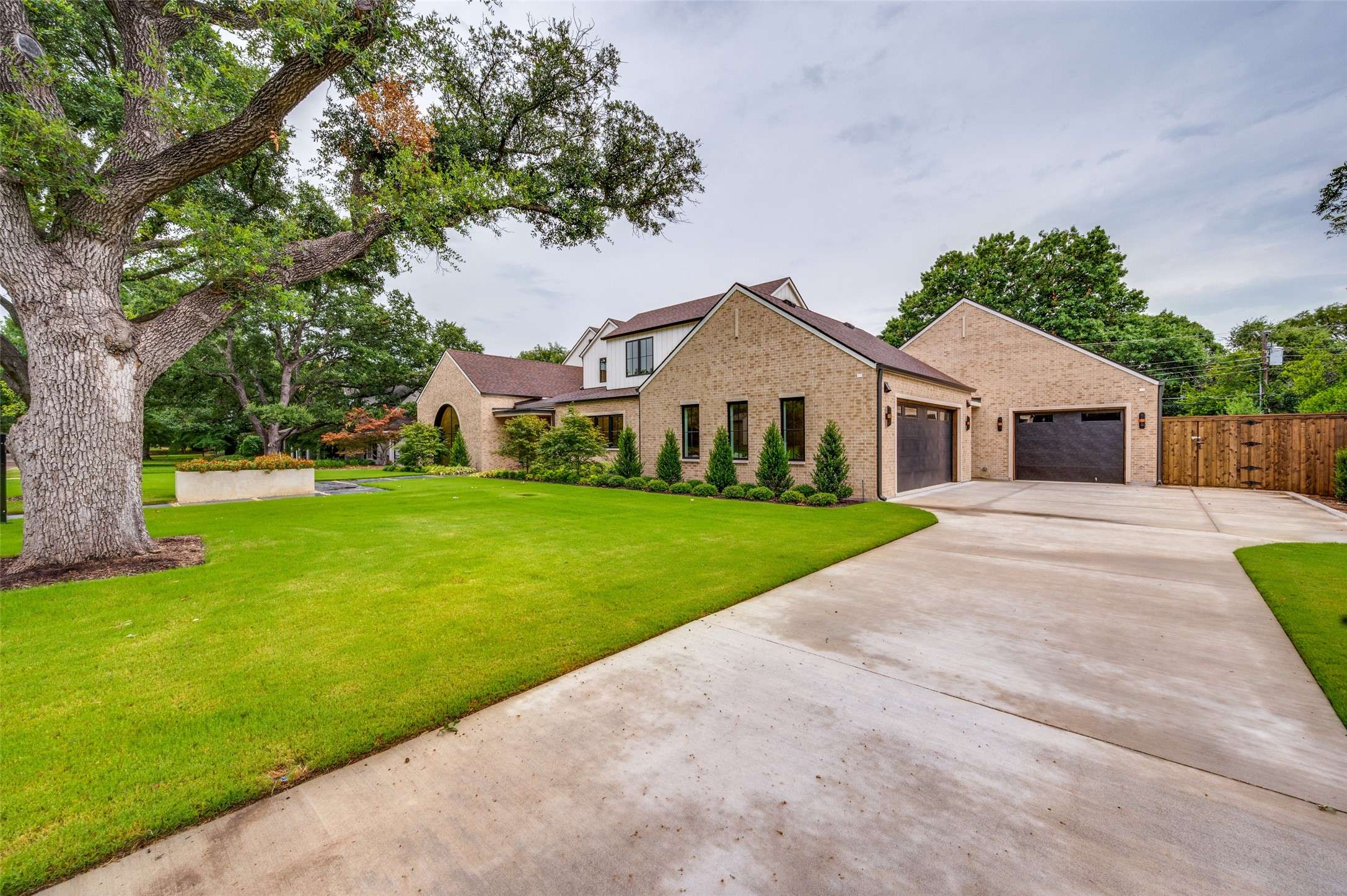 Dallas, TX 75229,4324 Cedarbrush DR