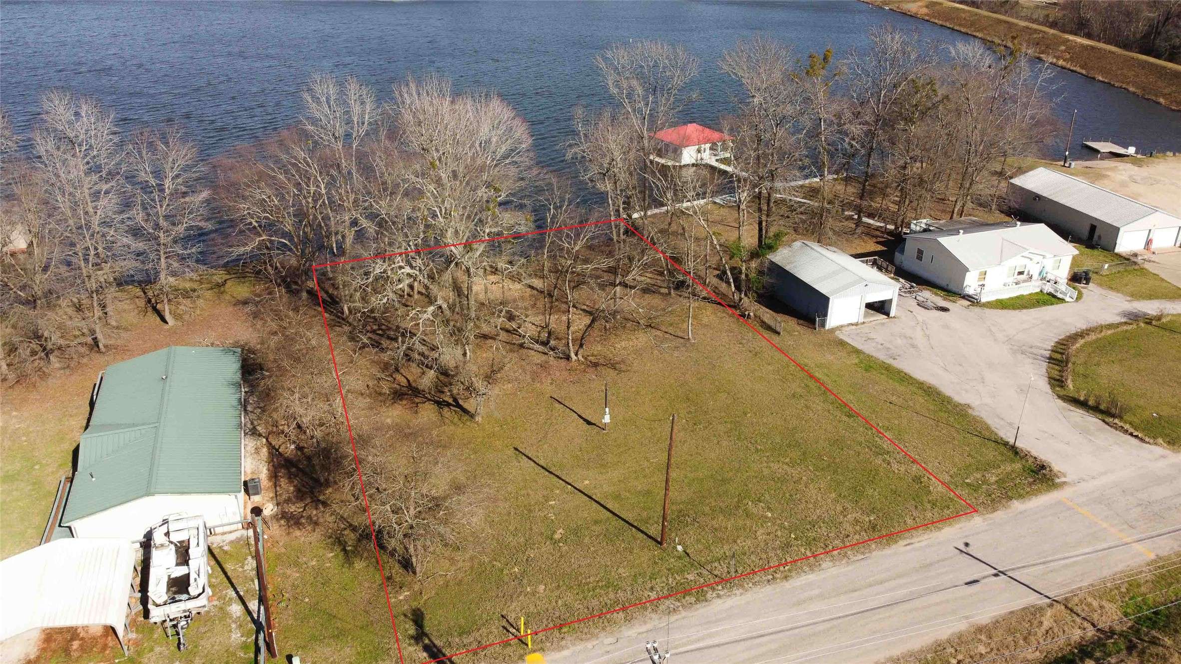 Murchison, TX 75778,000 Hickory Hills DR