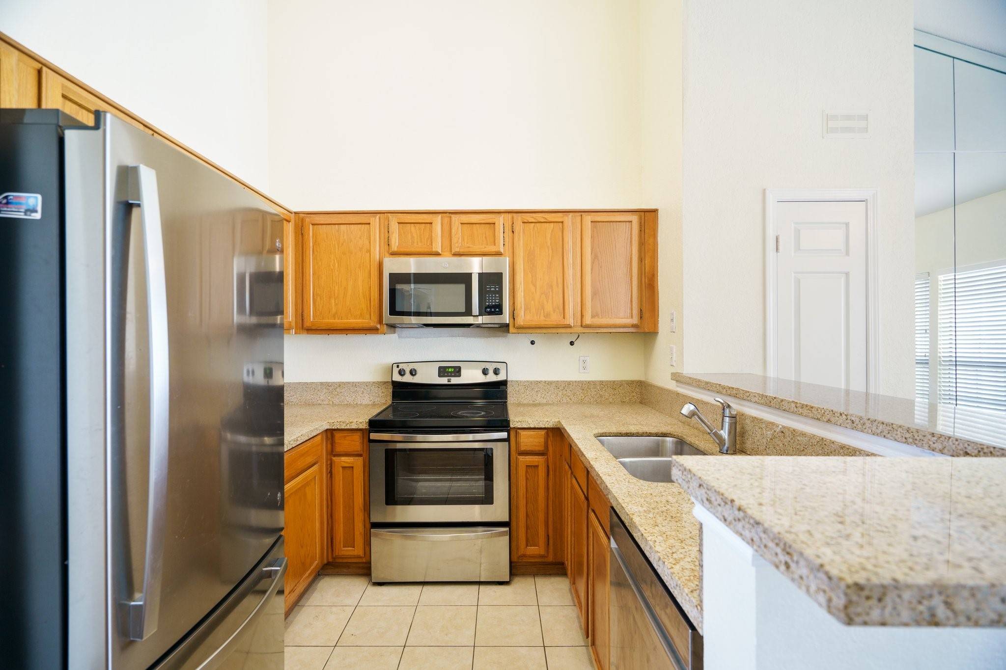 Dallas, TX 75209,4800 W Lovers LN #518