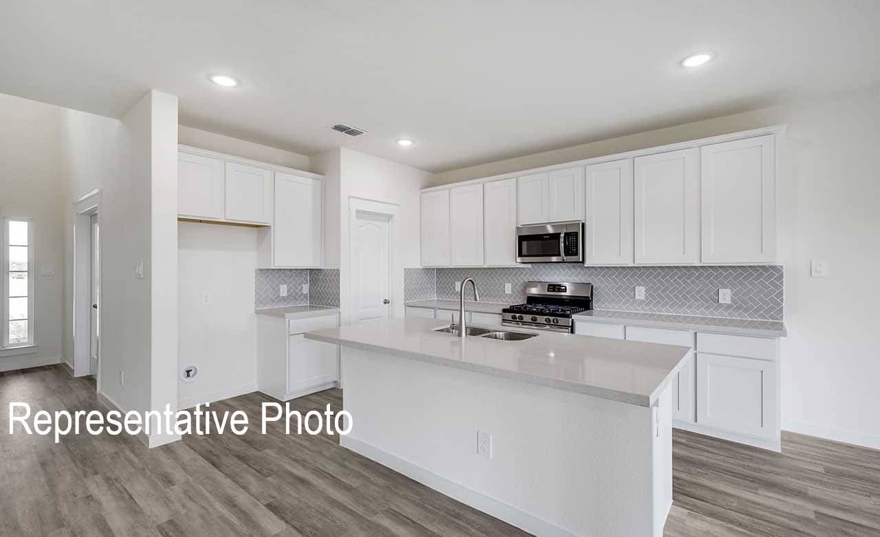 Venus, TX 76084,102 Patrick Henry DR