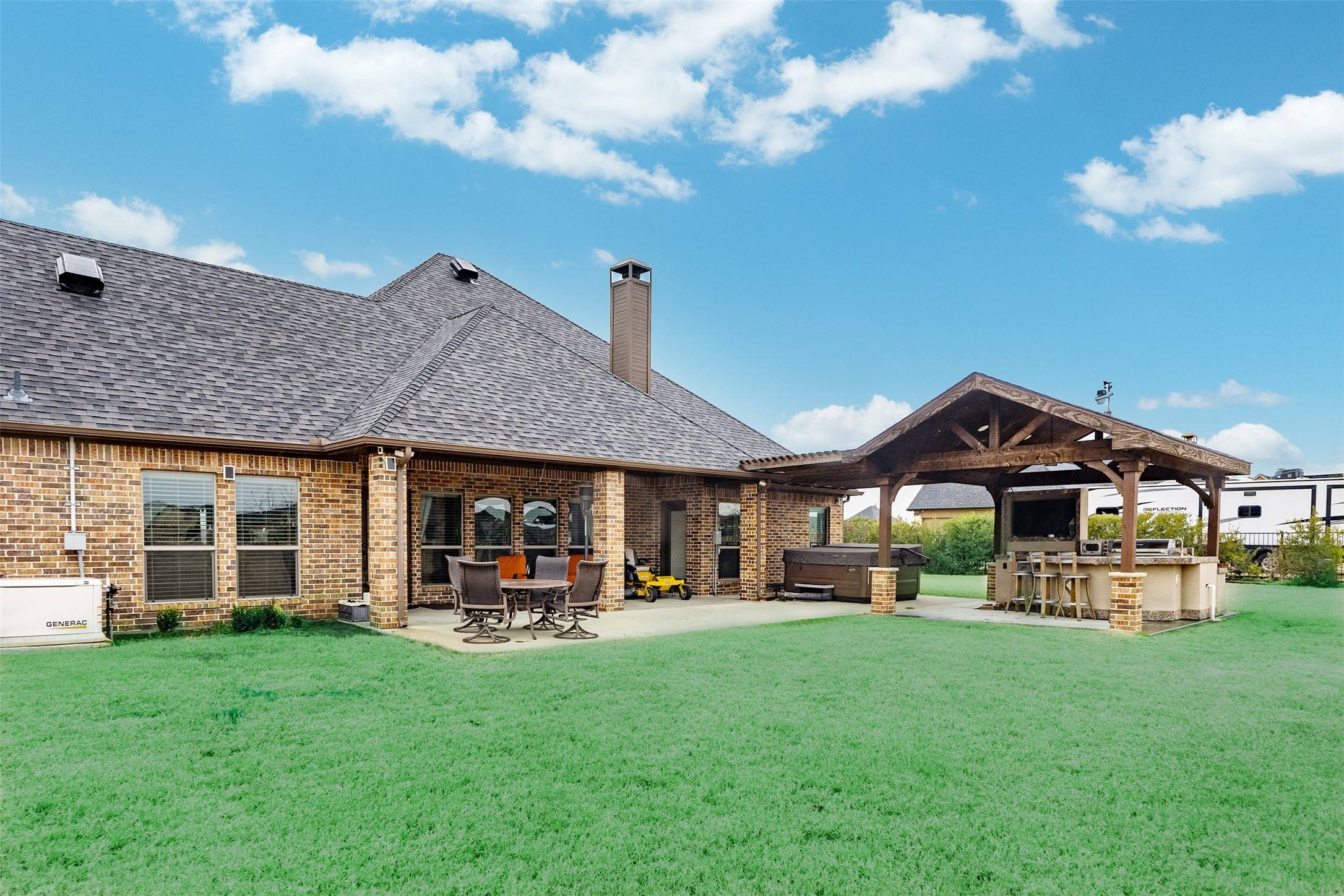 Terrell, TX 75160,2921 W Alamosa DR