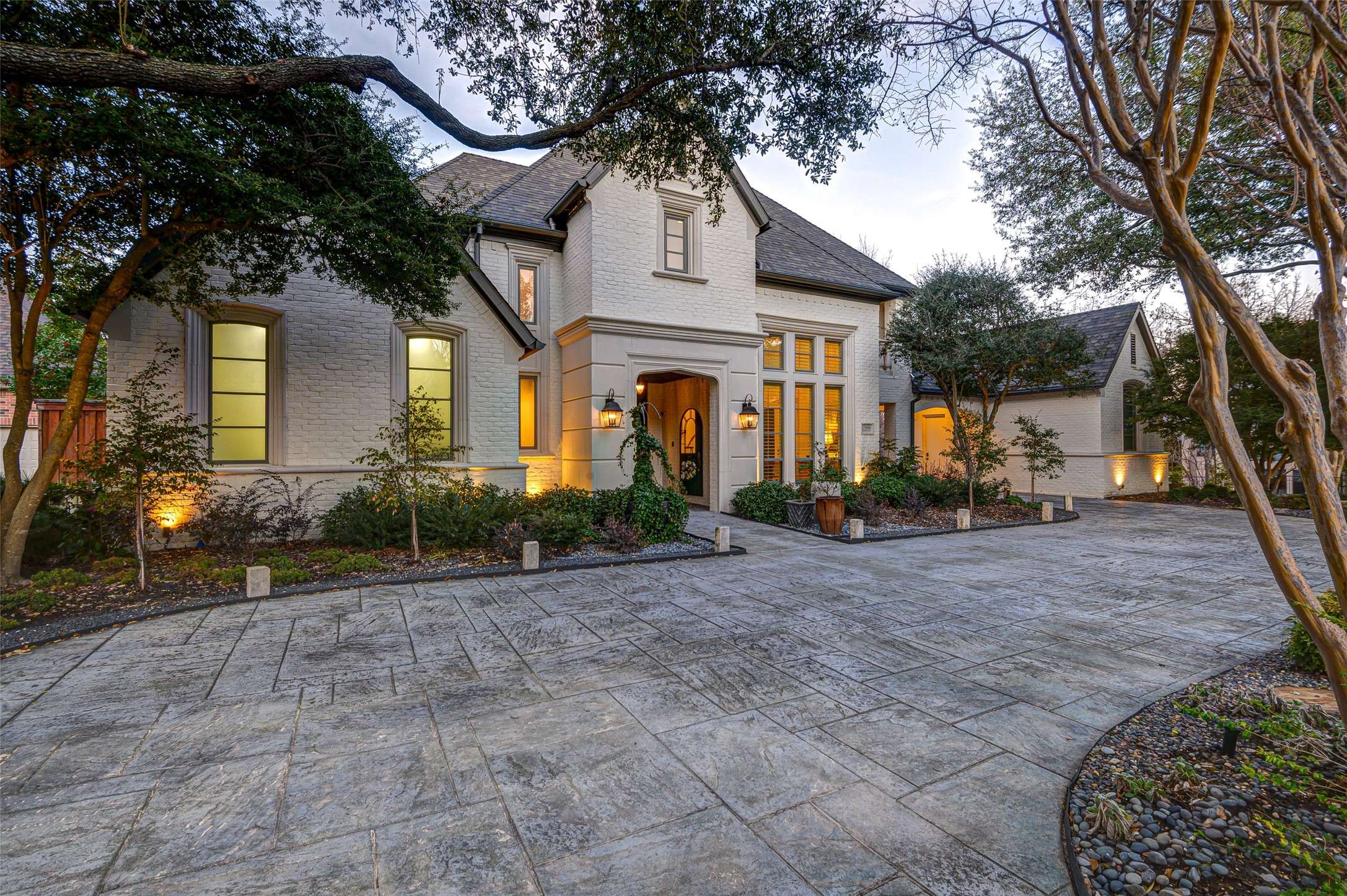 Dallas, TX 75287,17604 Woods Edge DR