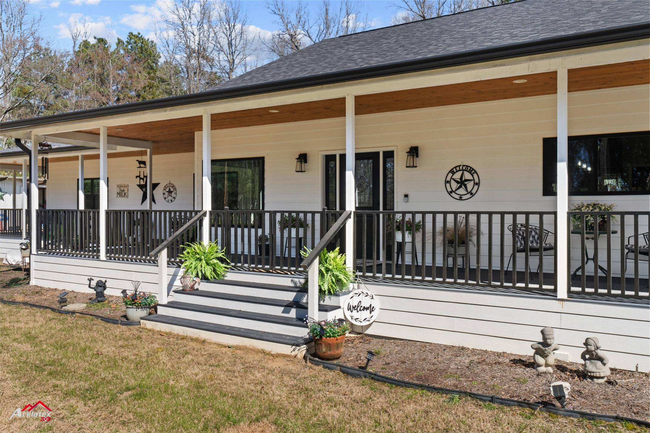 Naples, TX 75568,6270 N US Hwy 259