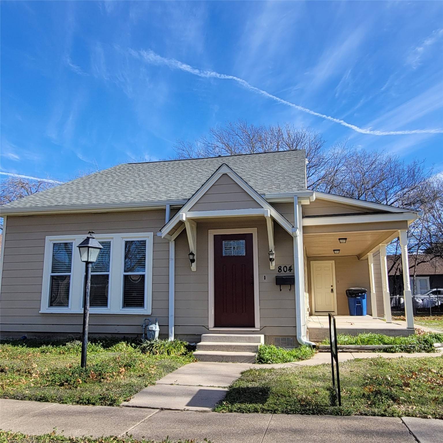 Ennis, TX 75119,804 N Mckinney ST