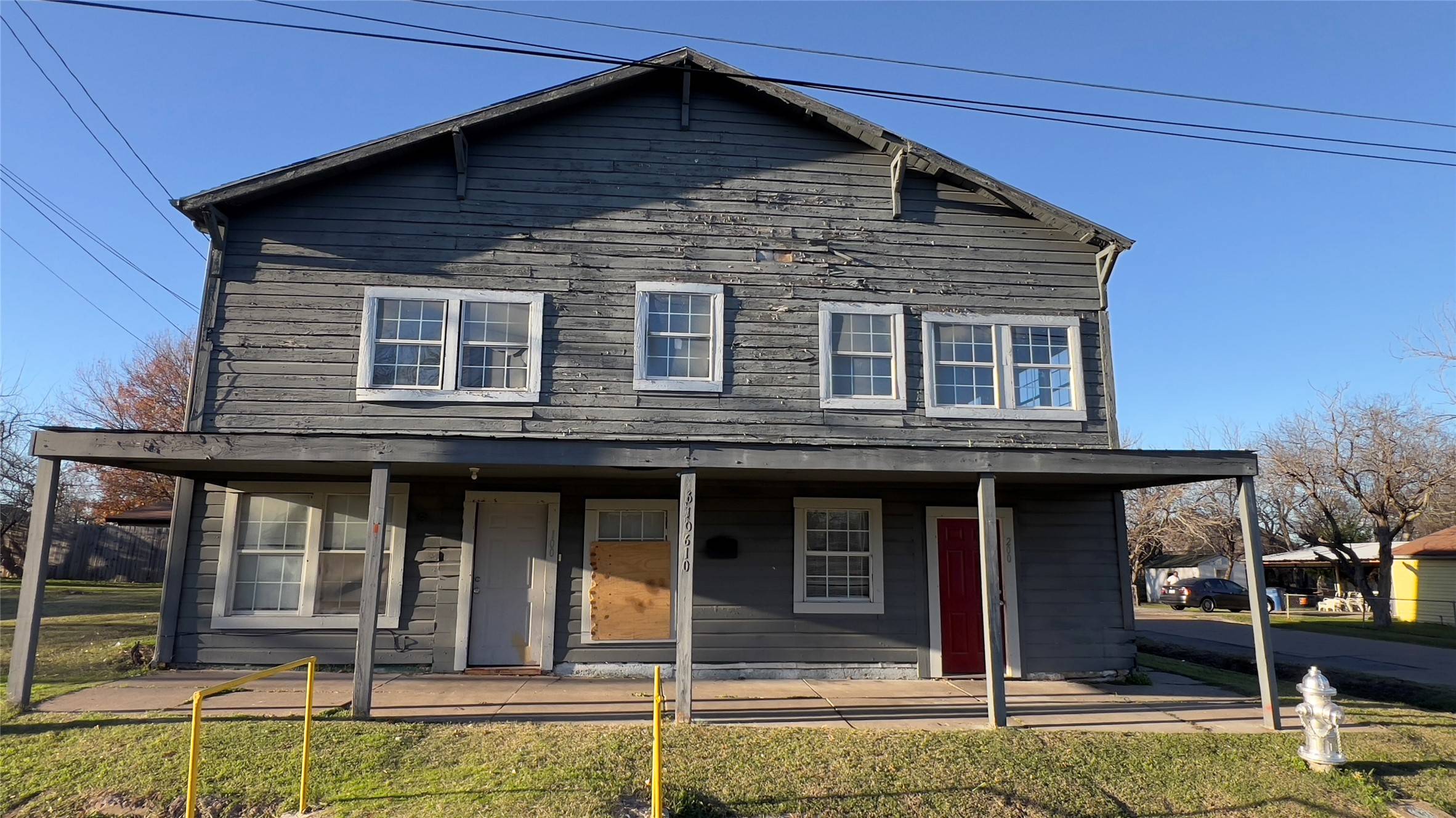 Ennis, TX 75119,610 E Tyler ST