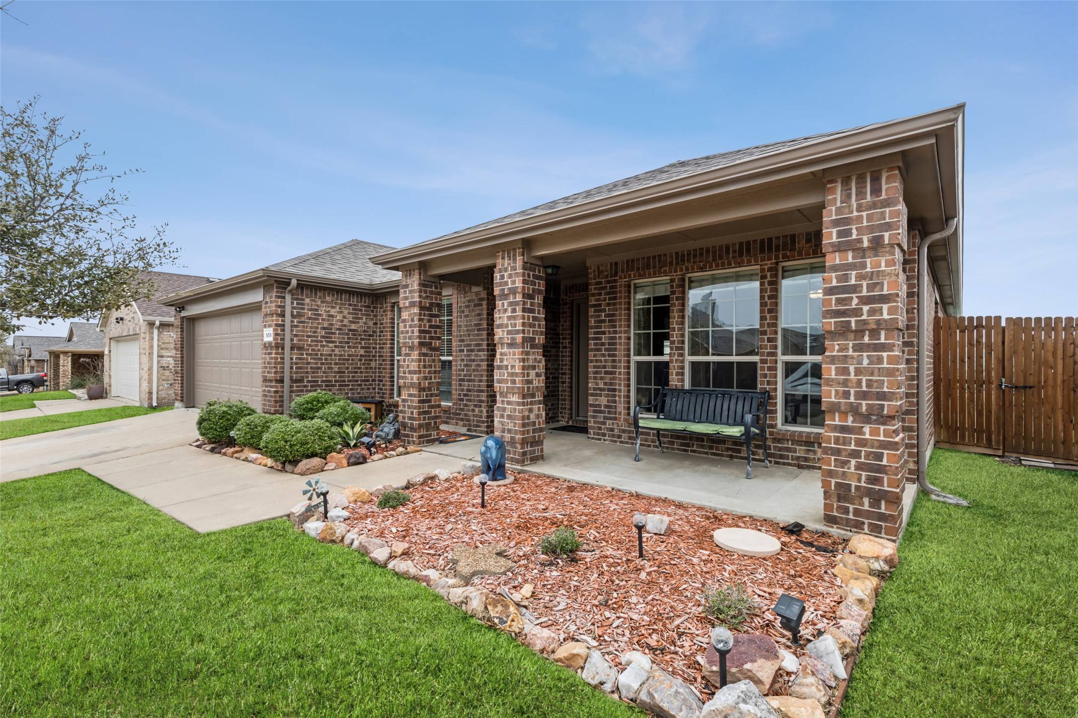 Little Elm, TX 75068,909 Ridge DR