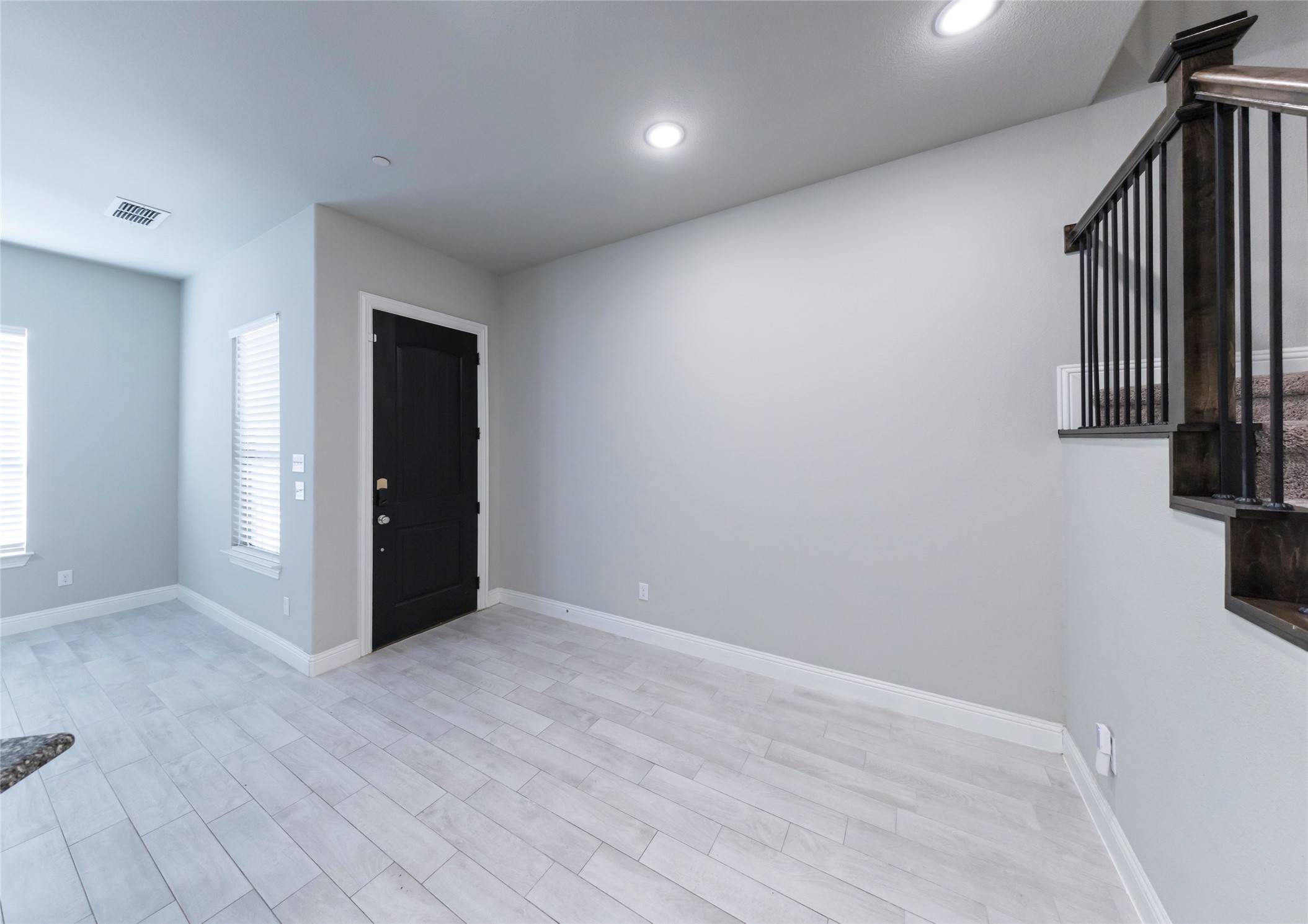 Farmers Branch, TX 75234,1571 Windermere WAY